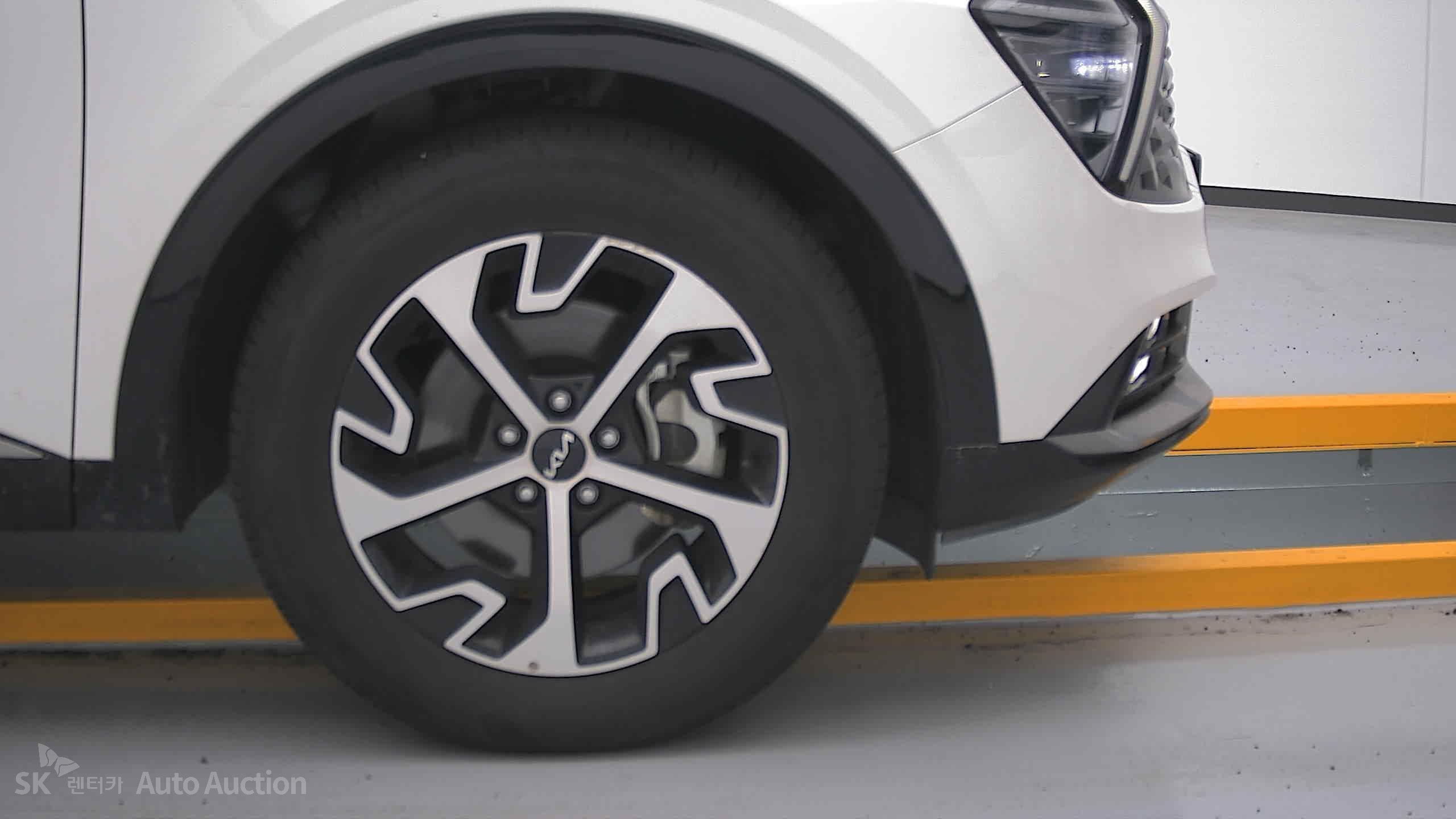 2023 - kia sportage