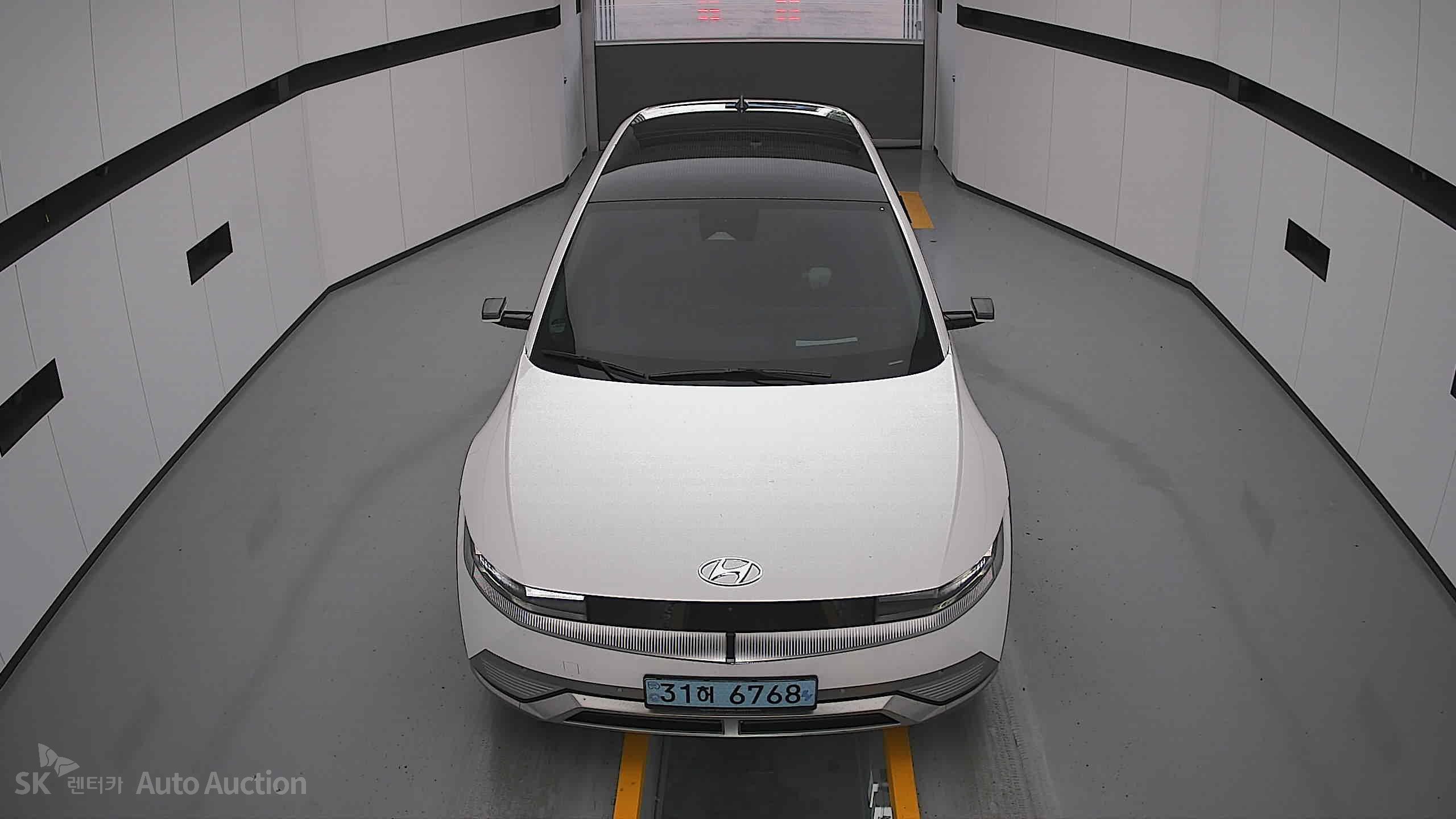 2022 - hyundai ioniq