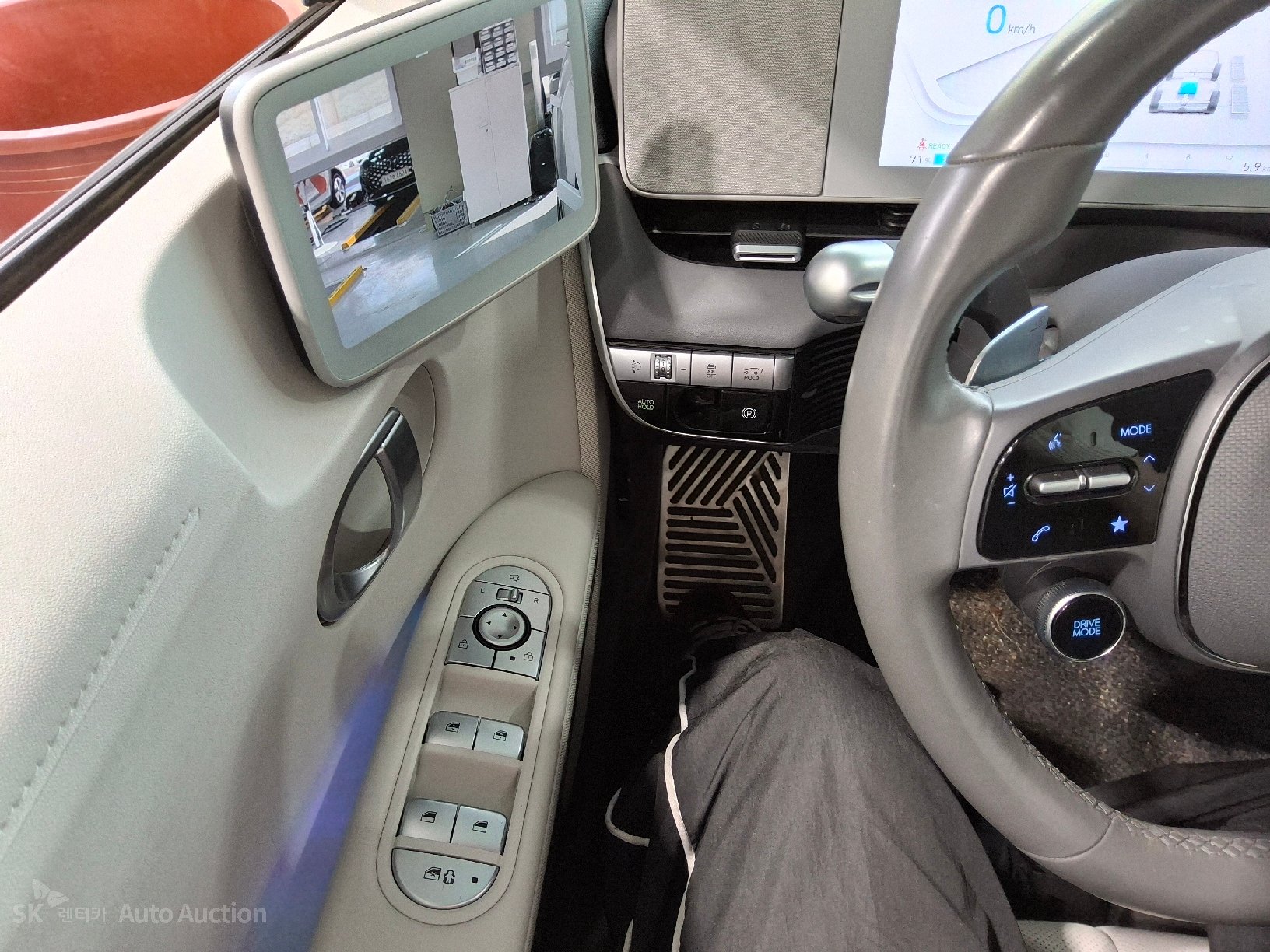 2022 - hyundai ioniq