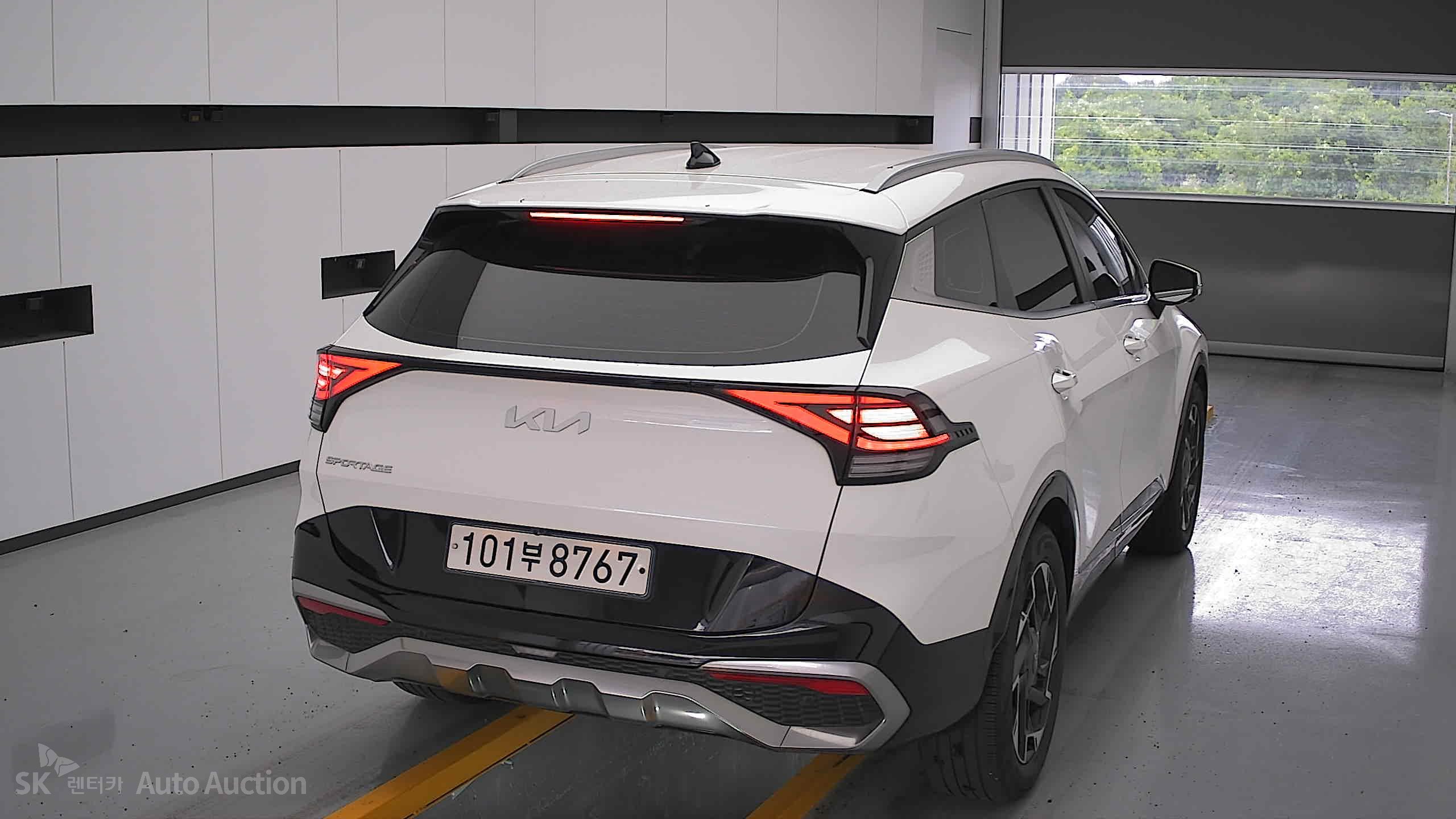 2023 - kia sportage
