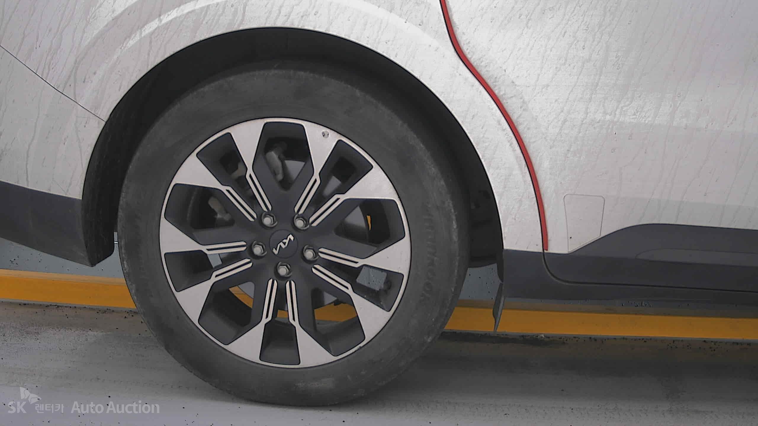 2023 - kia carnival