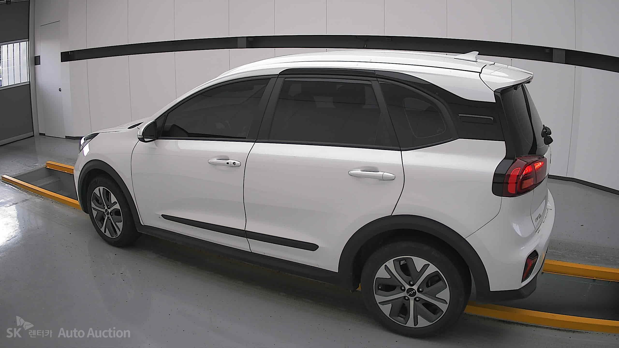 2024 - kia niro