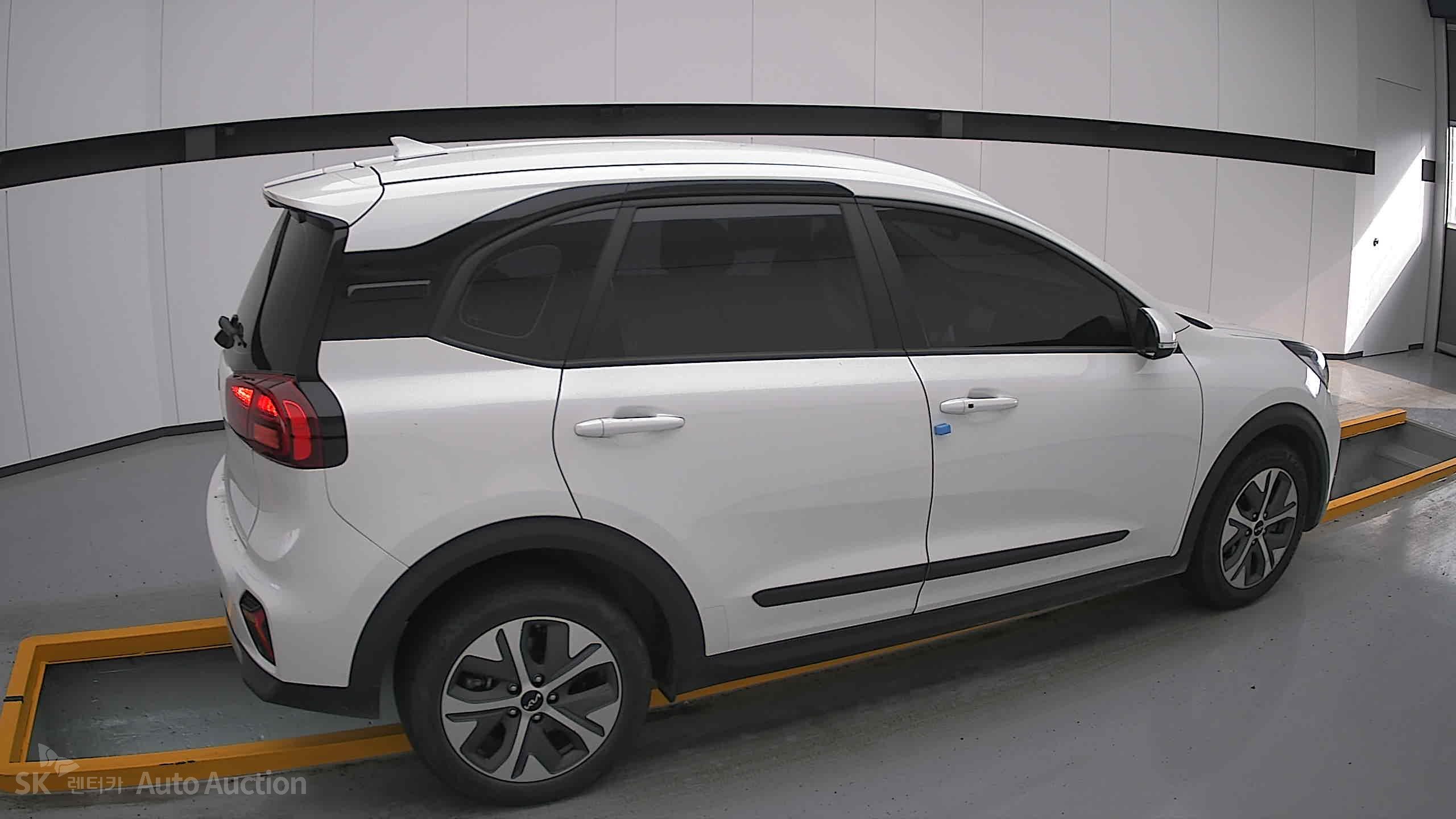 2024 - kia niro