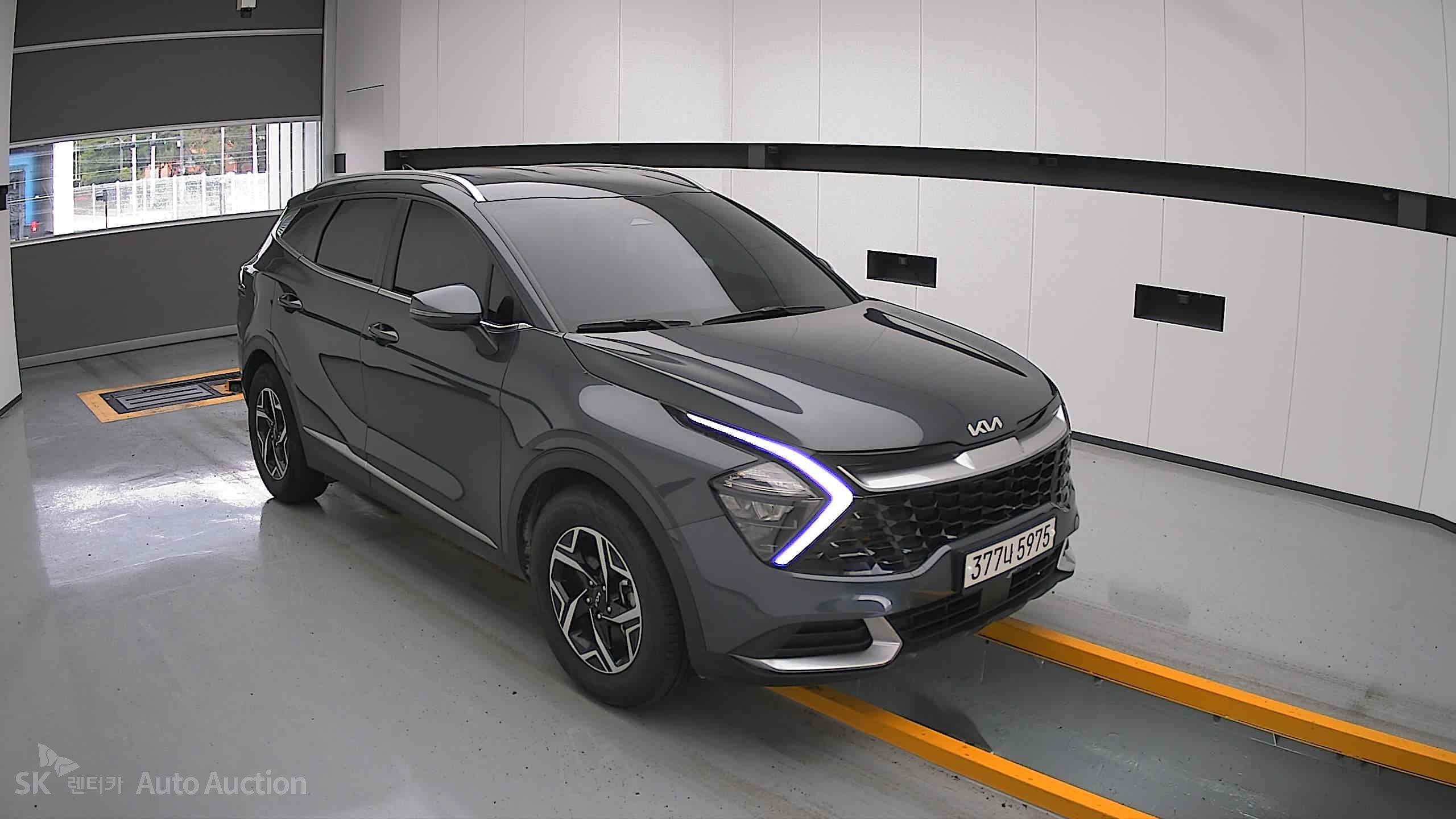 2023 - kia sportage