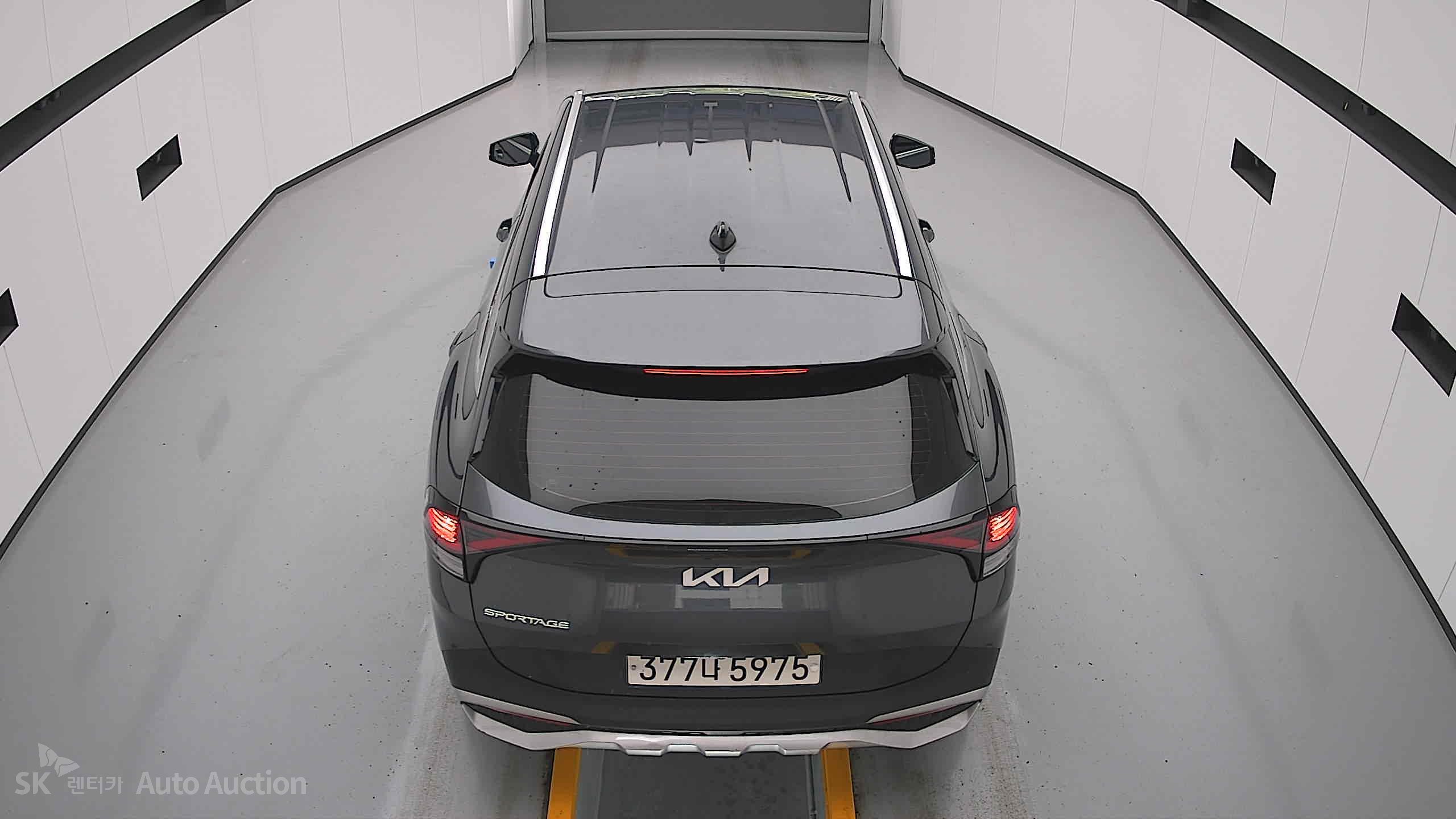 2023 - kia sportage