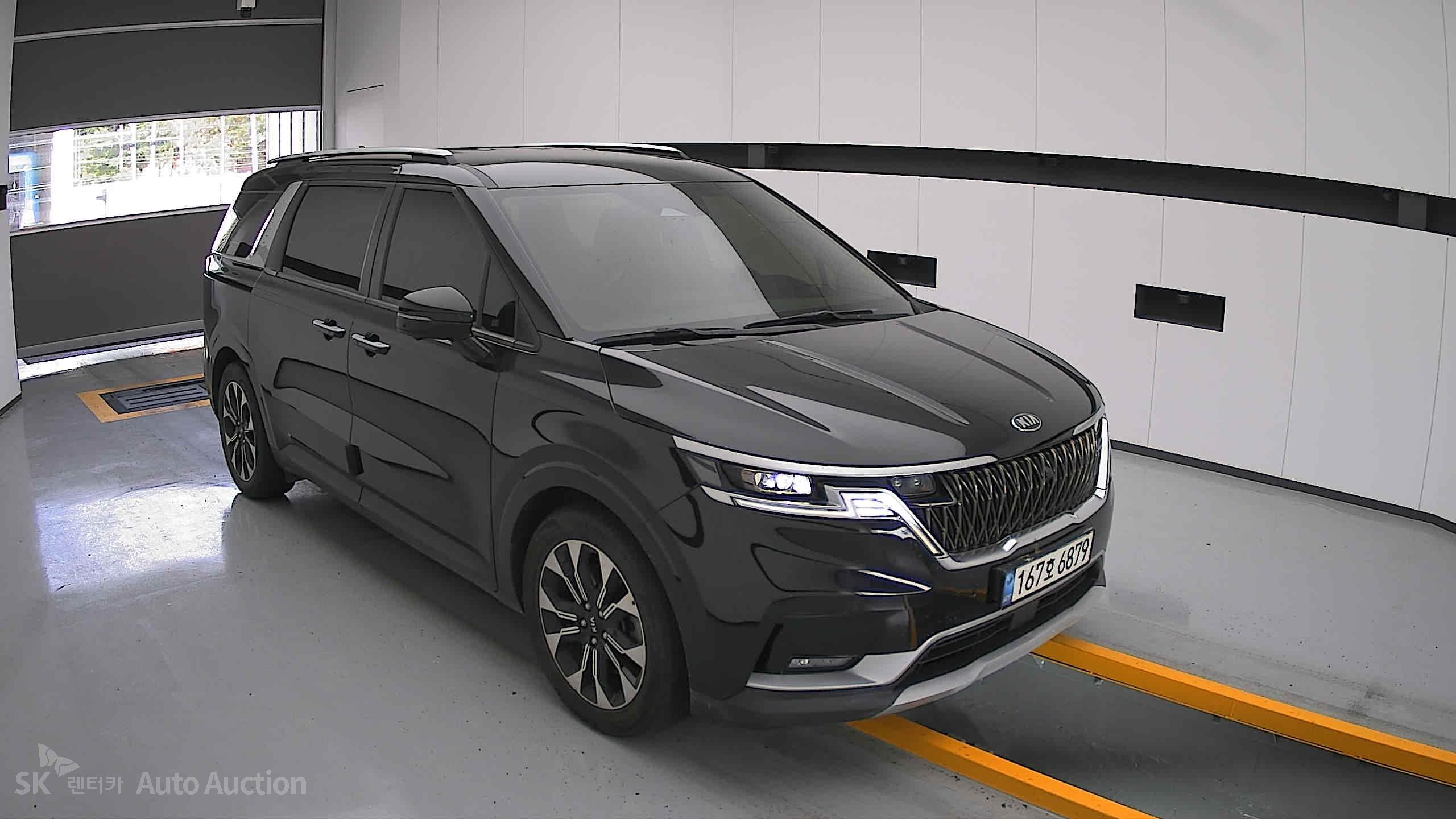 2021 - kia carnival