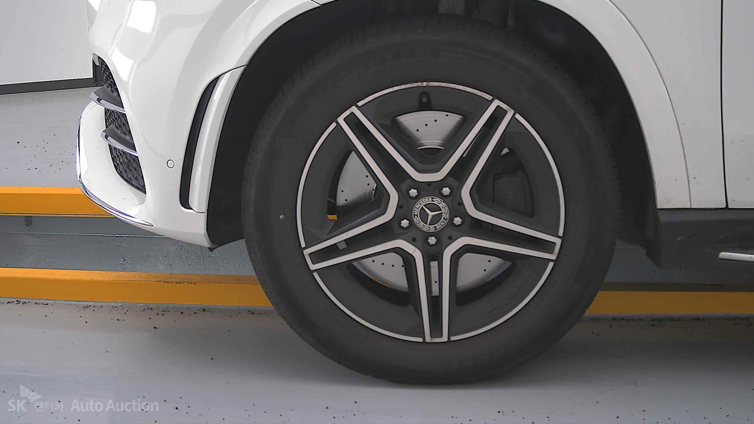 Mercedes-Benz Gle 450 2021 — صورة 25