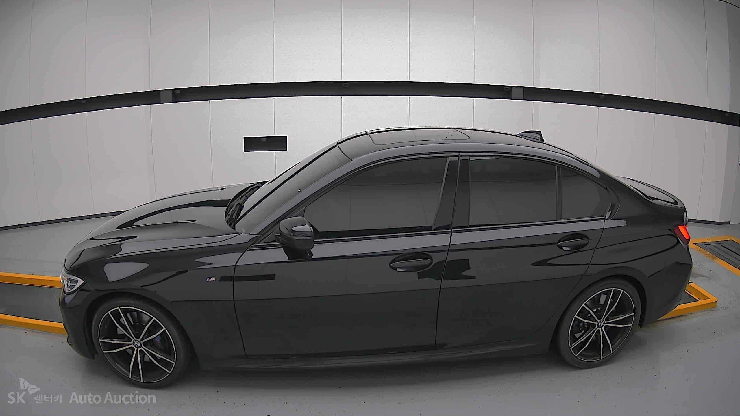 2022 - bmw 3 series