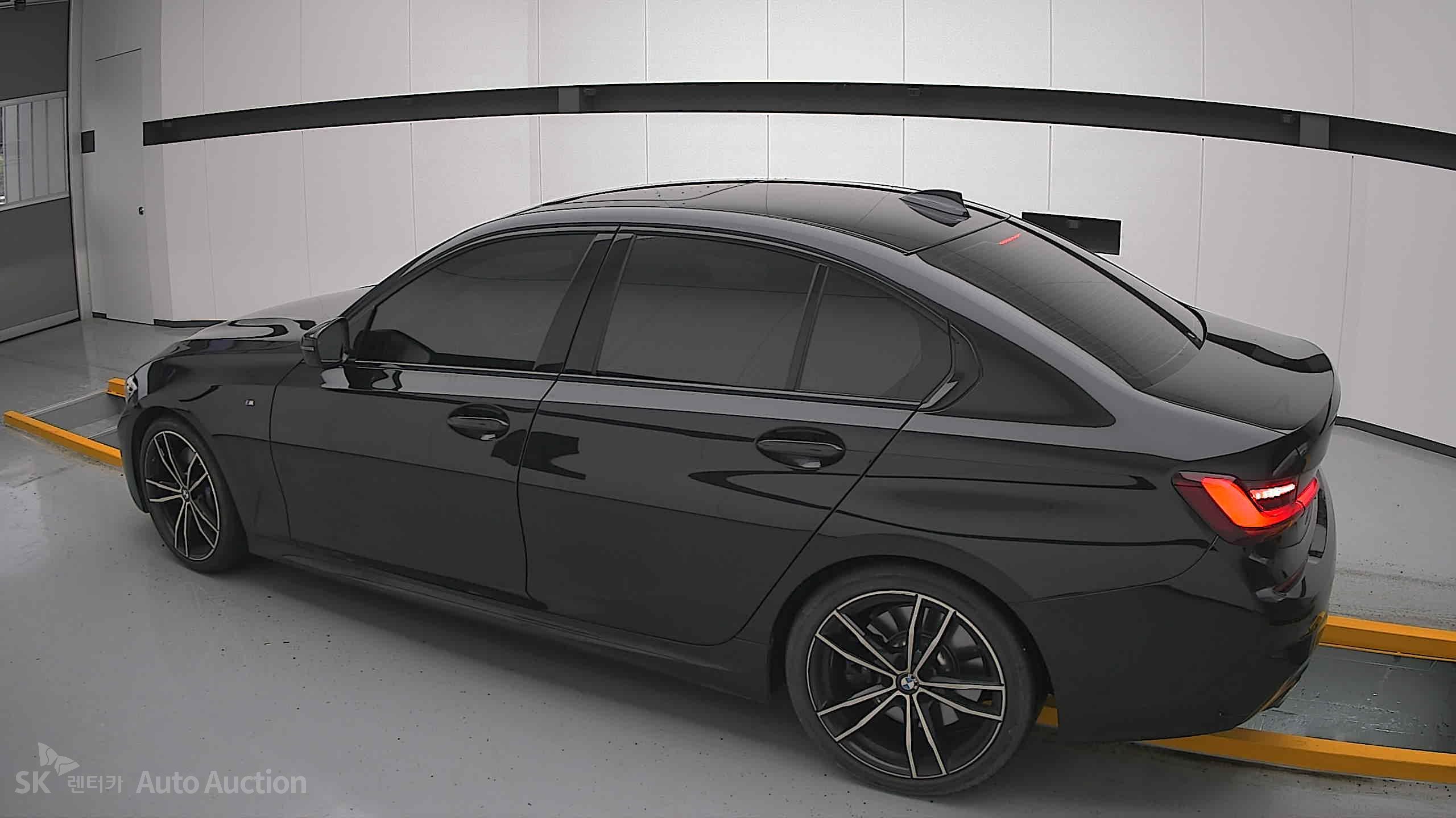 2022 - bmw 3 series
