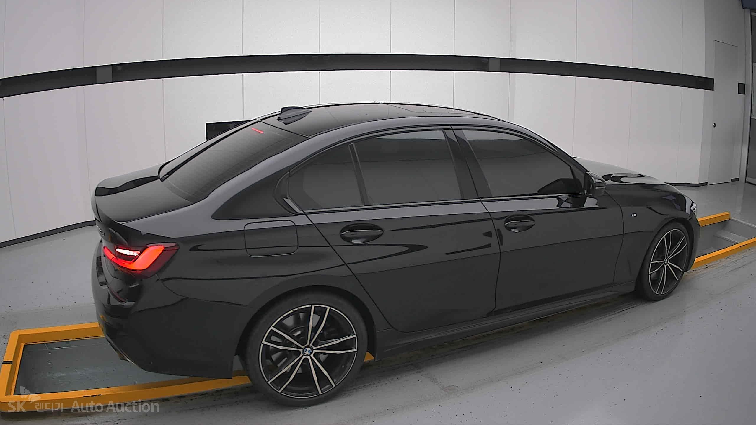 2022 - bmw 3 series