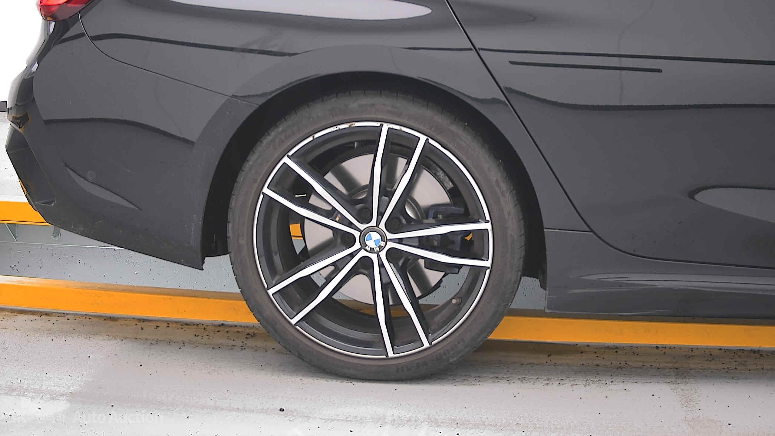 2022 - bmw 3 series