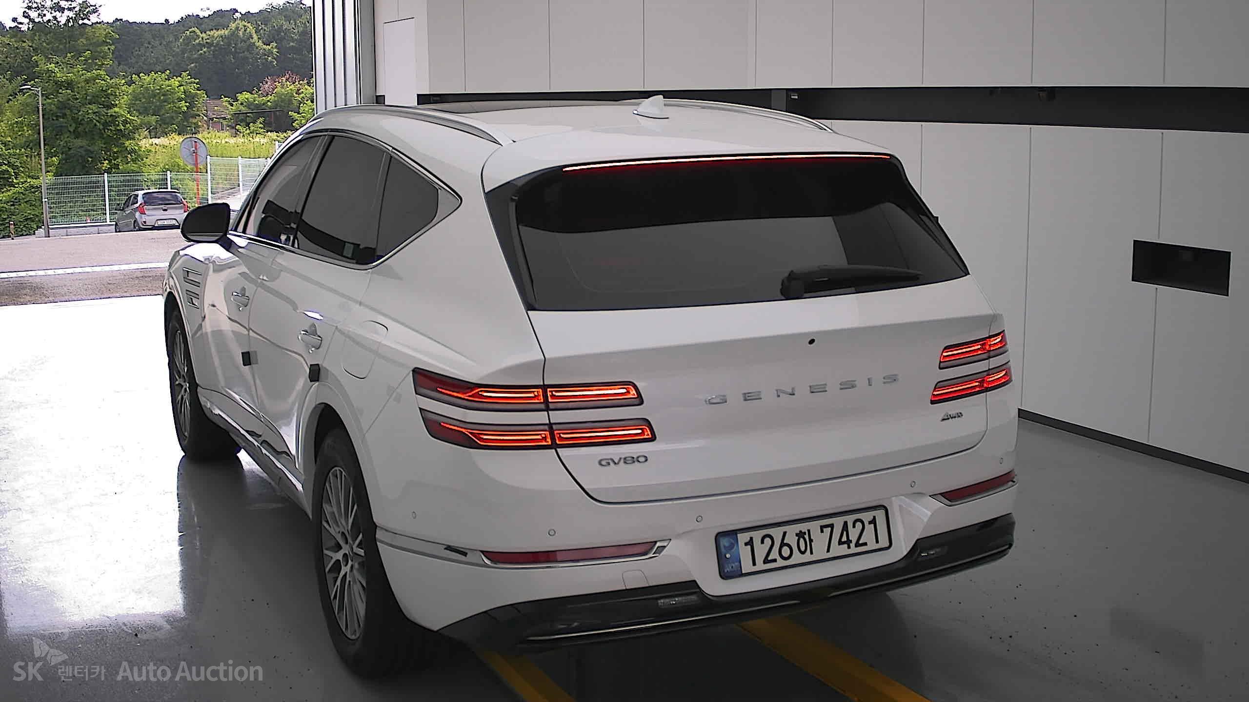 2022 - genesis gv80