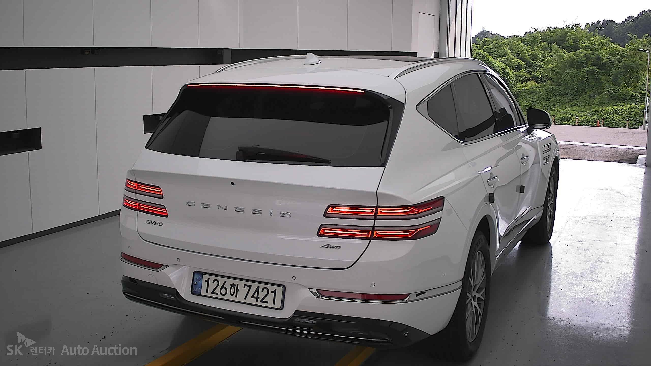 2022 - genesis gv80