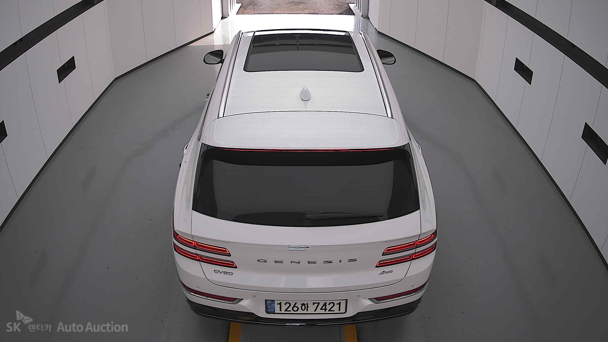 2022 - genesis gv80