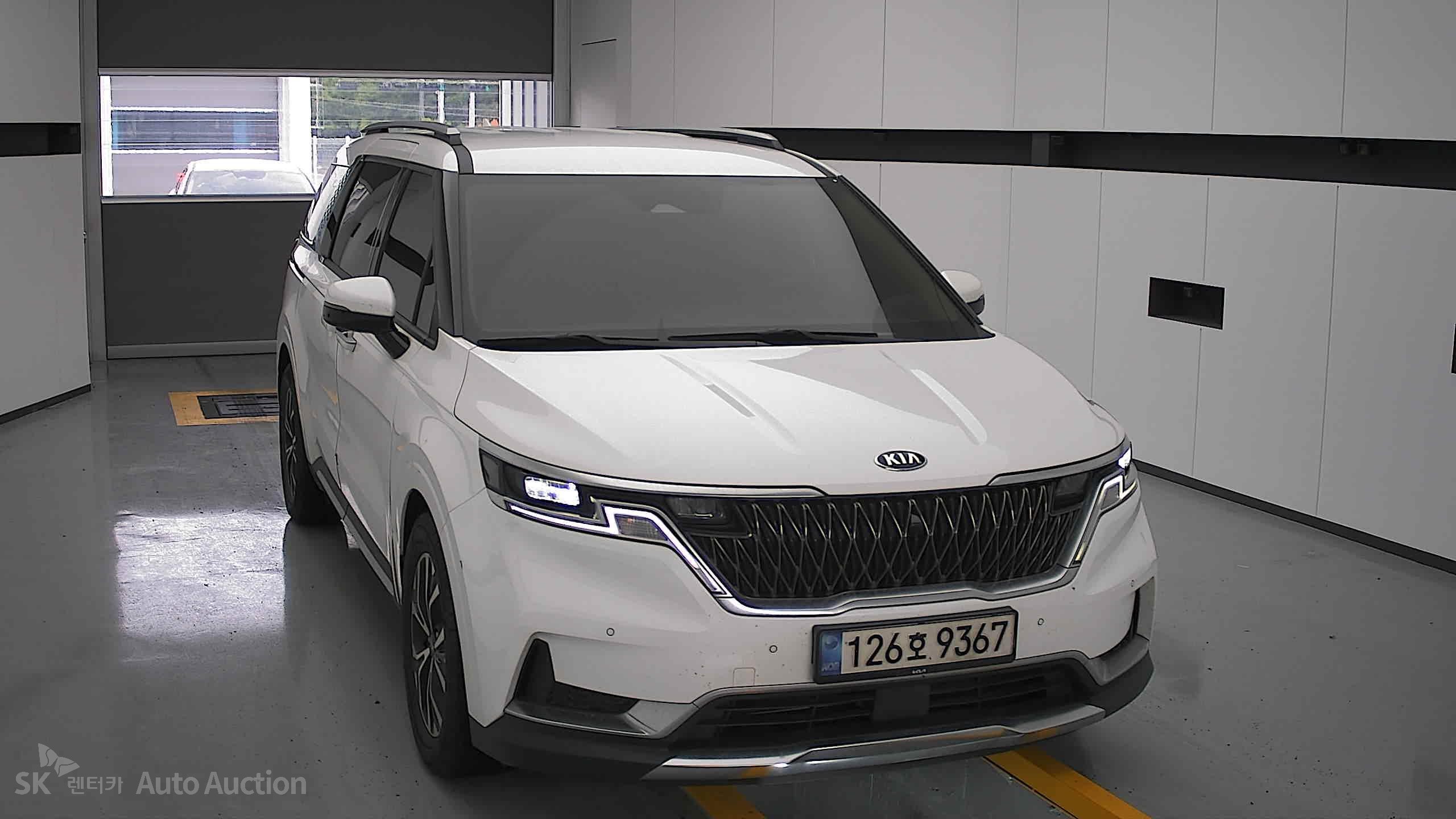 2021 - kia carnival