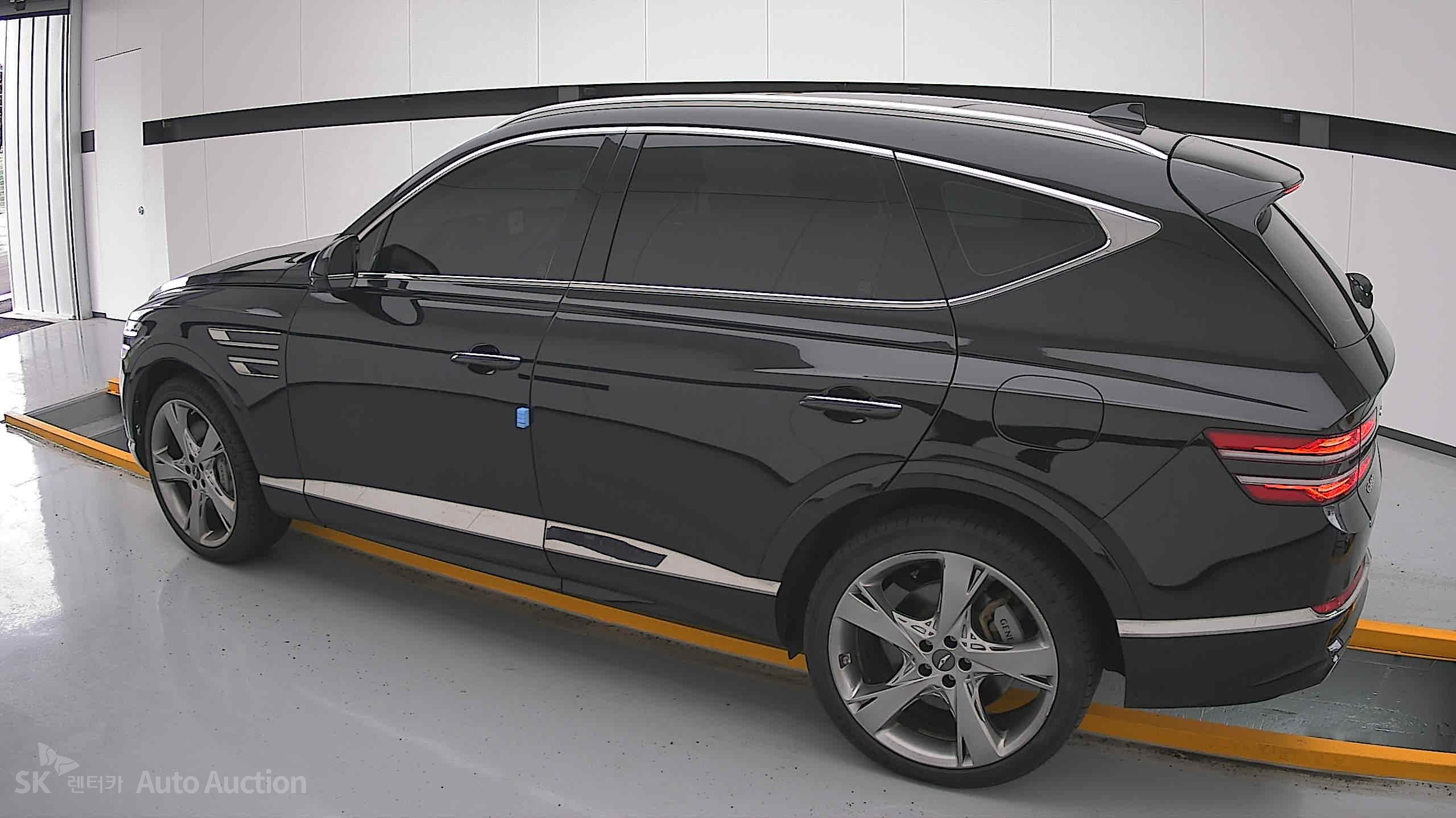 2023 - genesis gv80