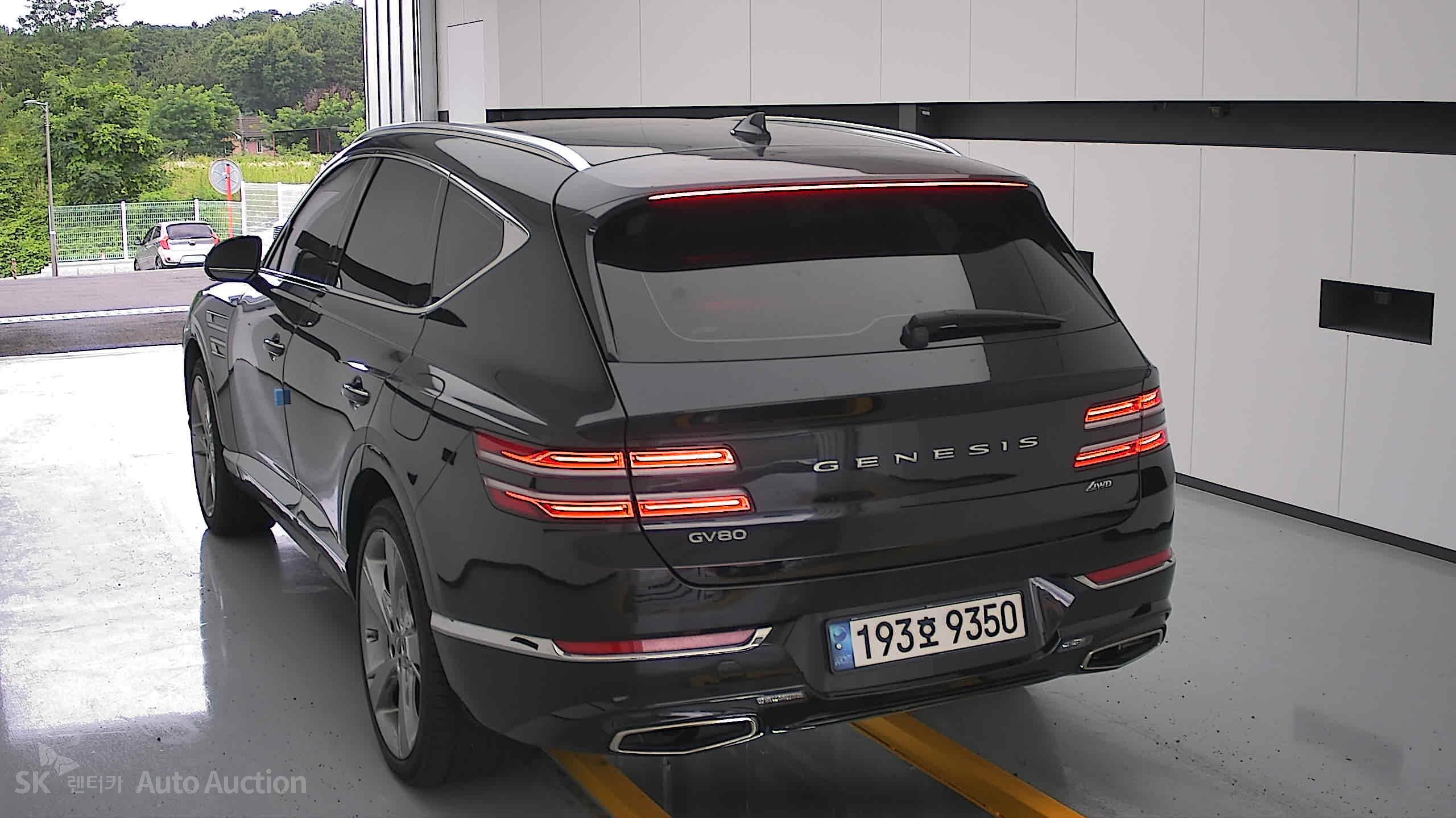 2023 - genesis gv80