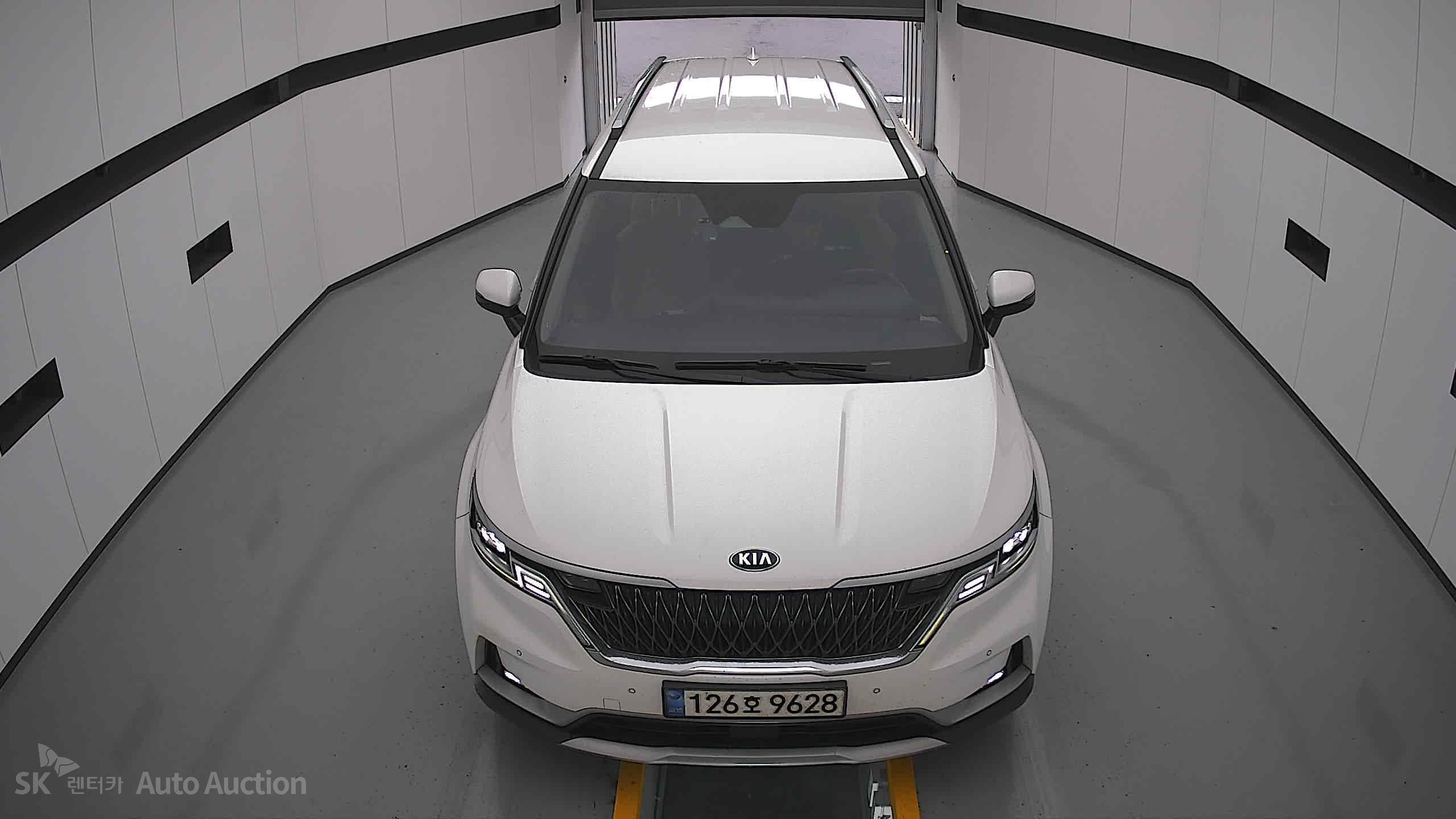 2021 - kia carnival