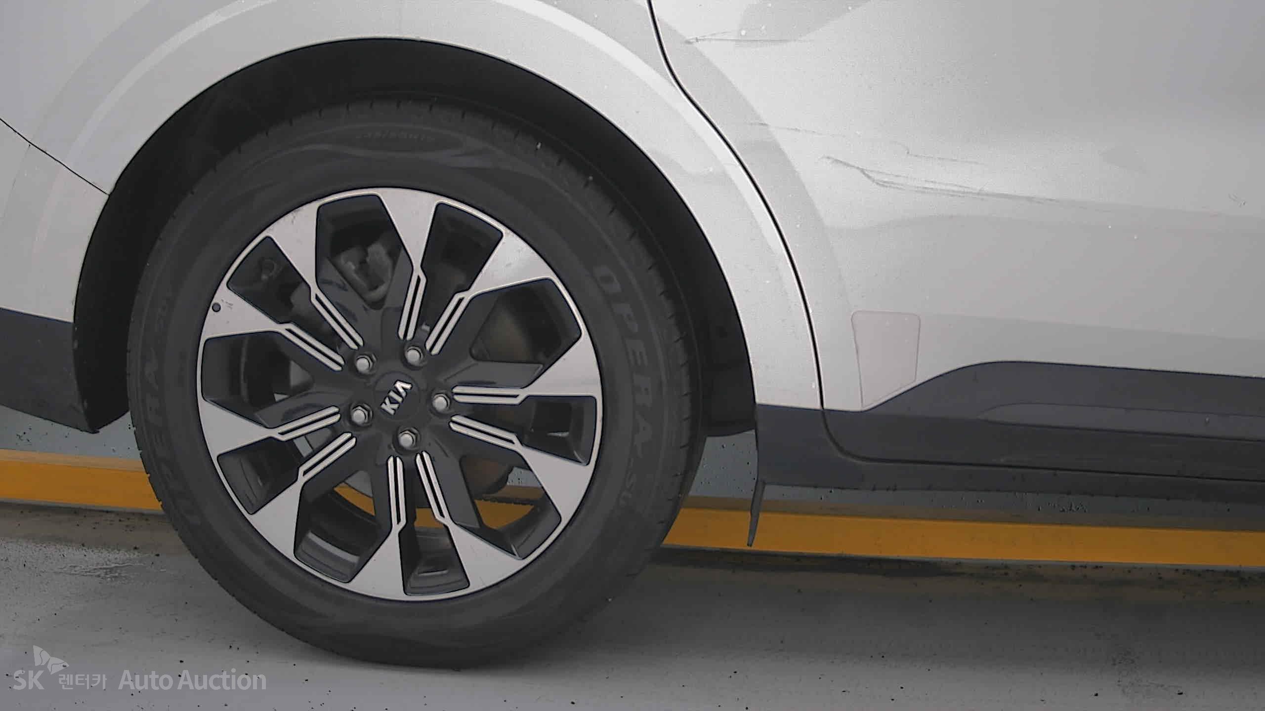 2021 - kia carnival