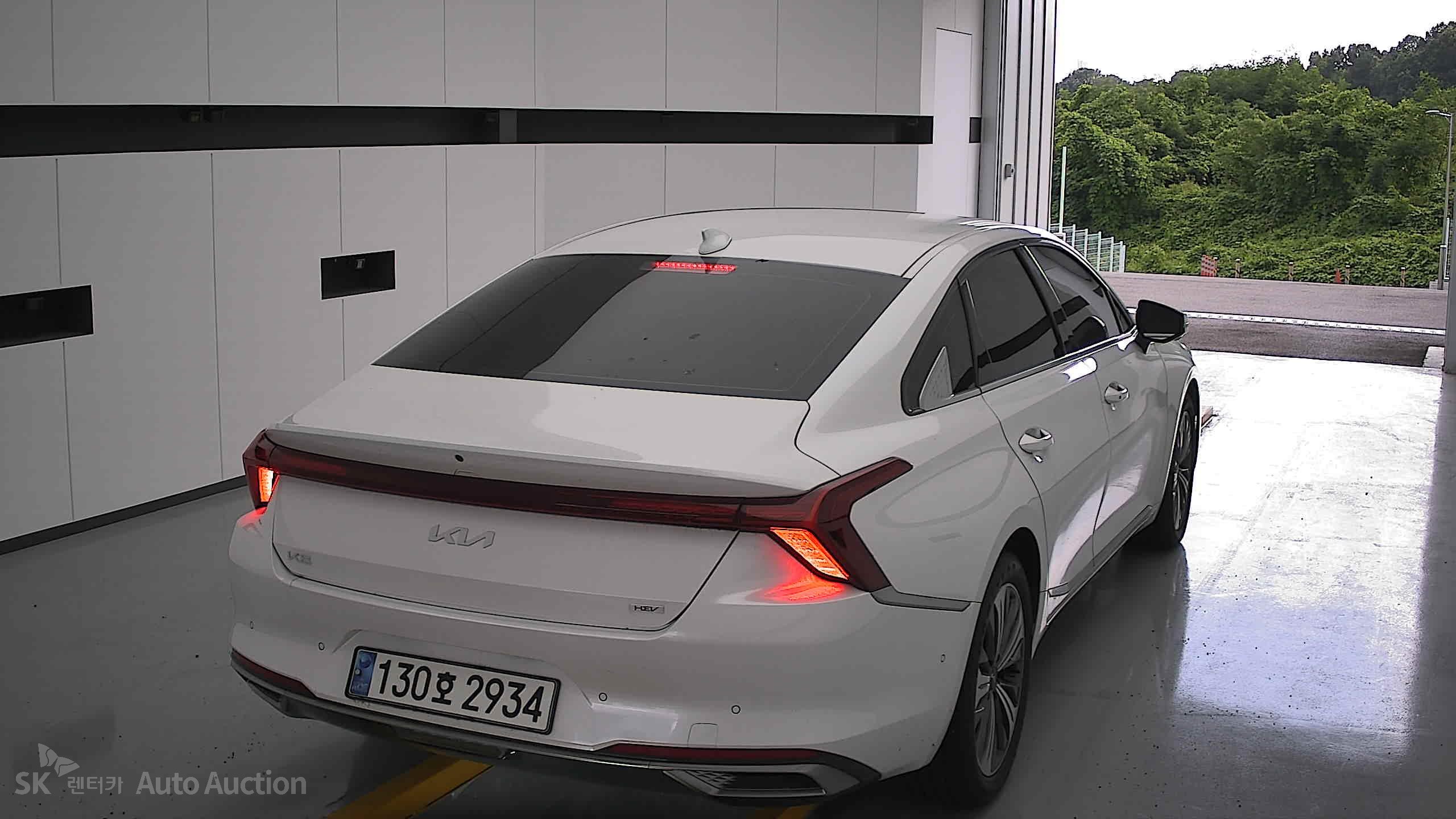 2023 - kia k8