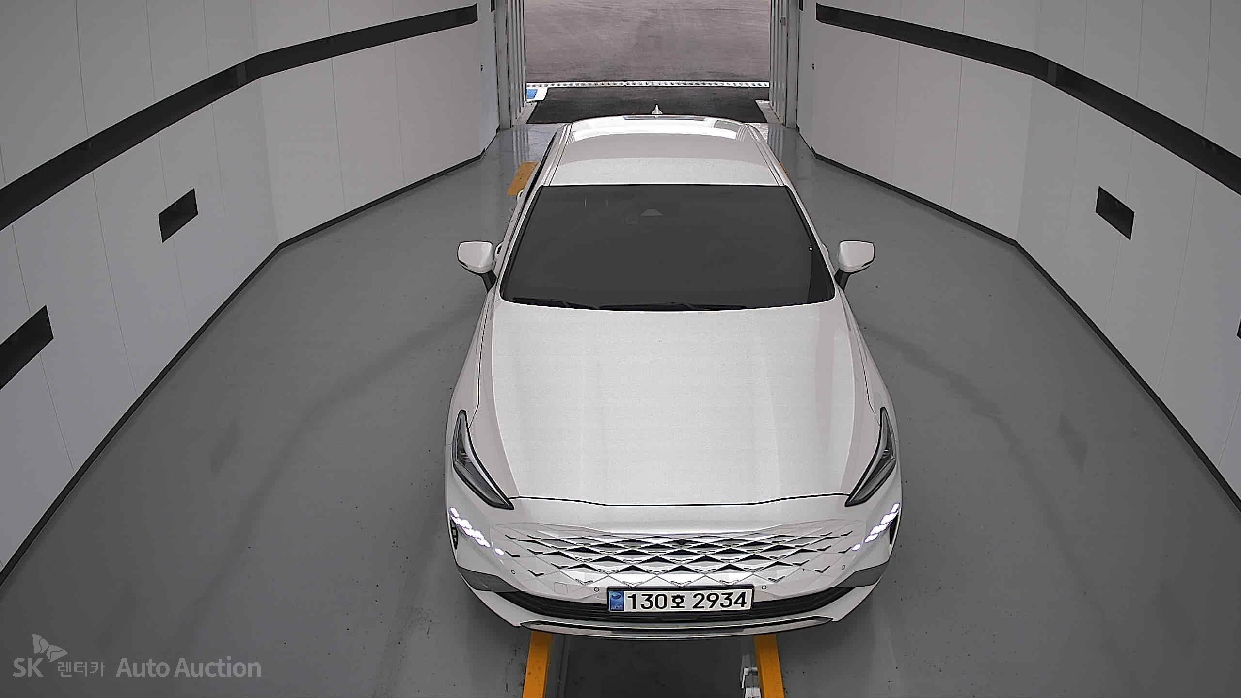 2023 - kia k8