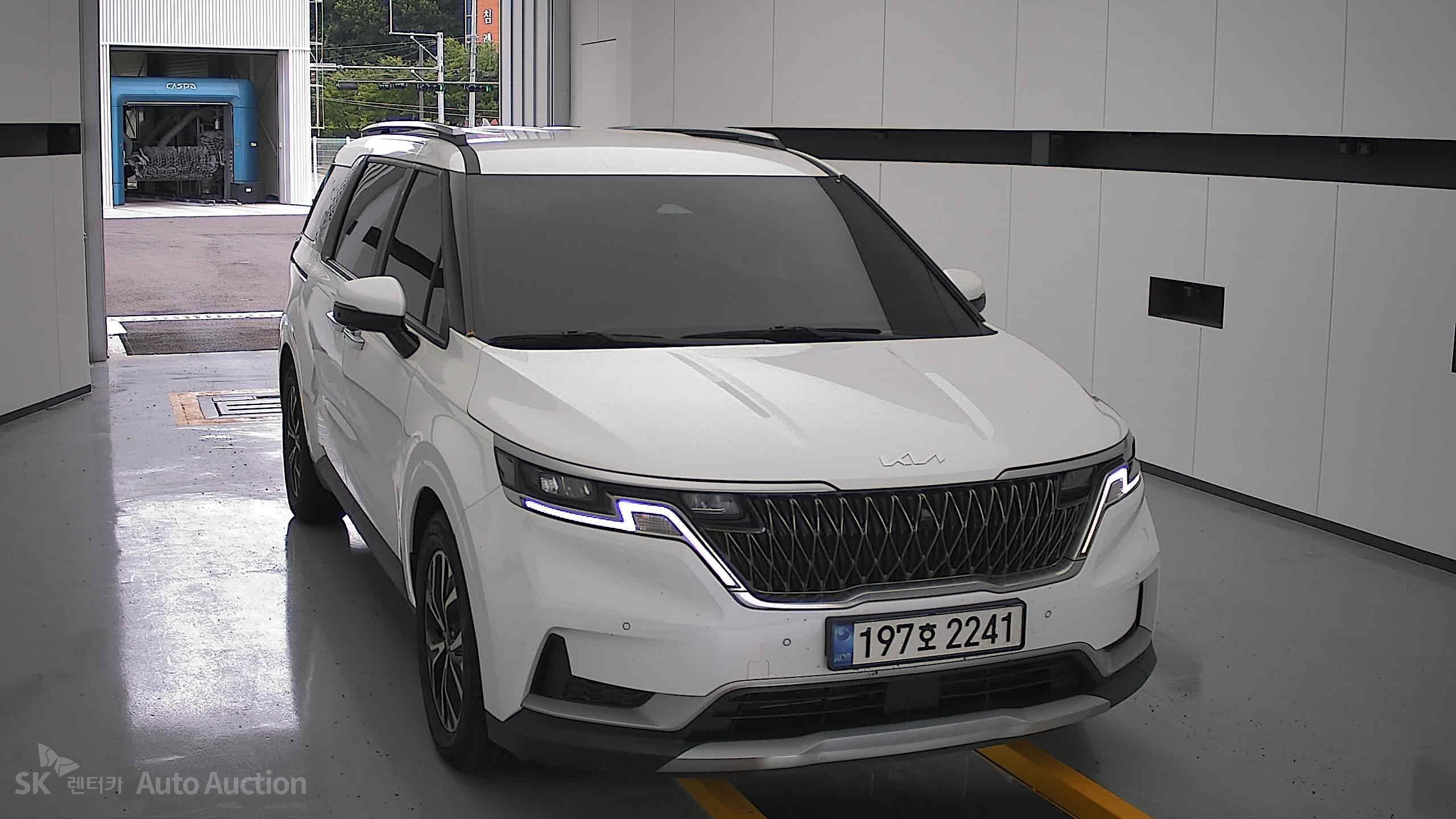 2023 - kia carnival