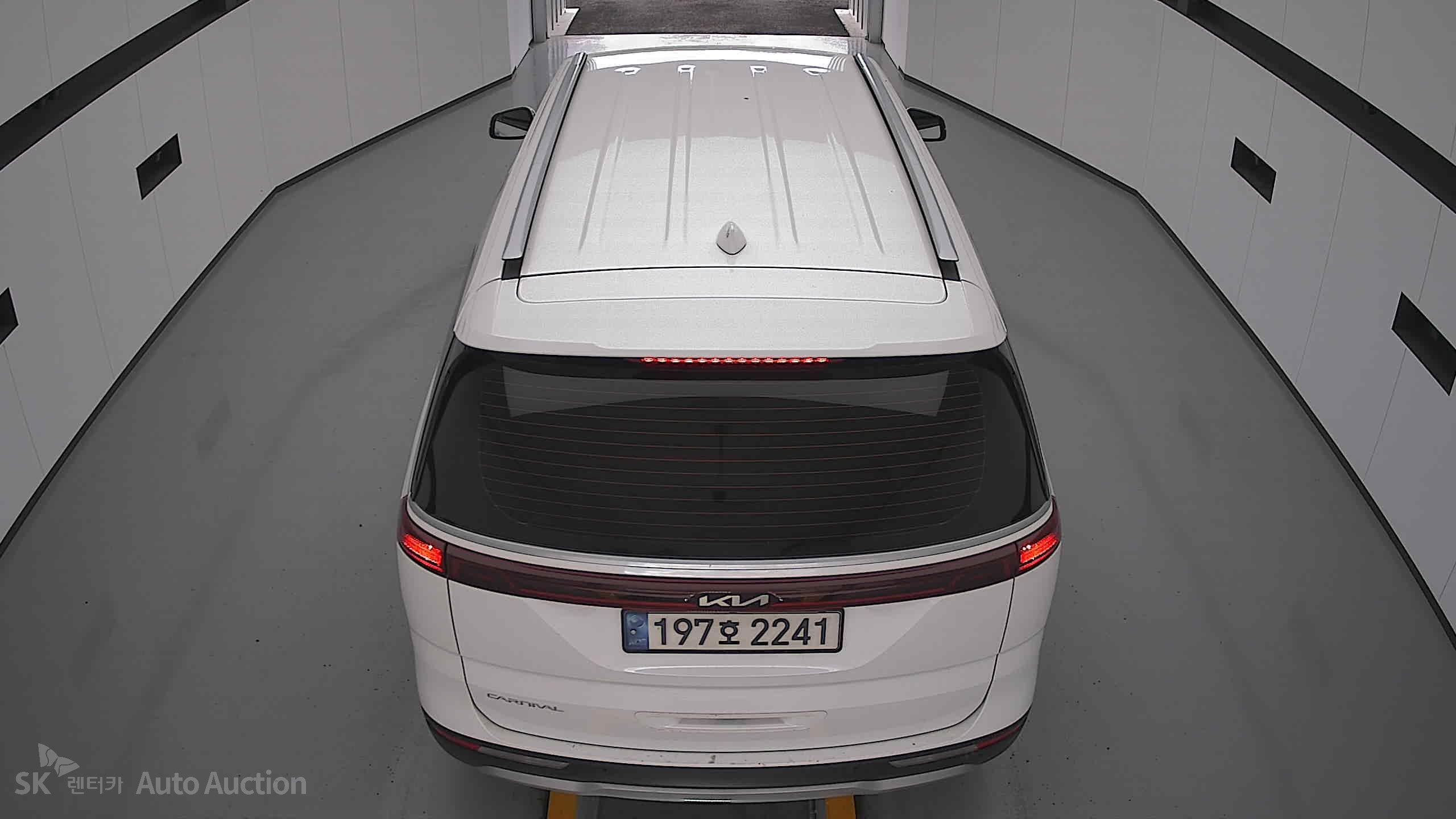 2023 - kia carnival