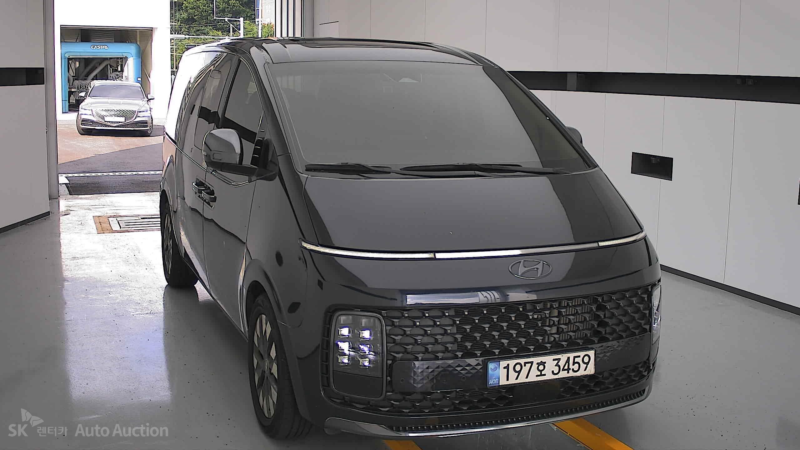 2023 - hyundai staria