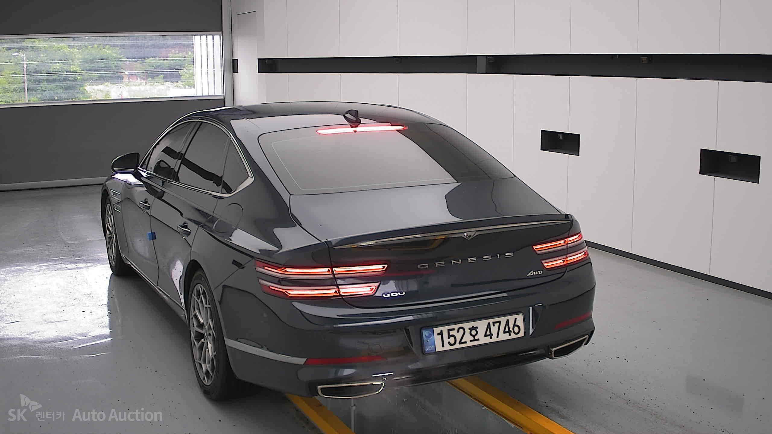 2022 - genesis g80