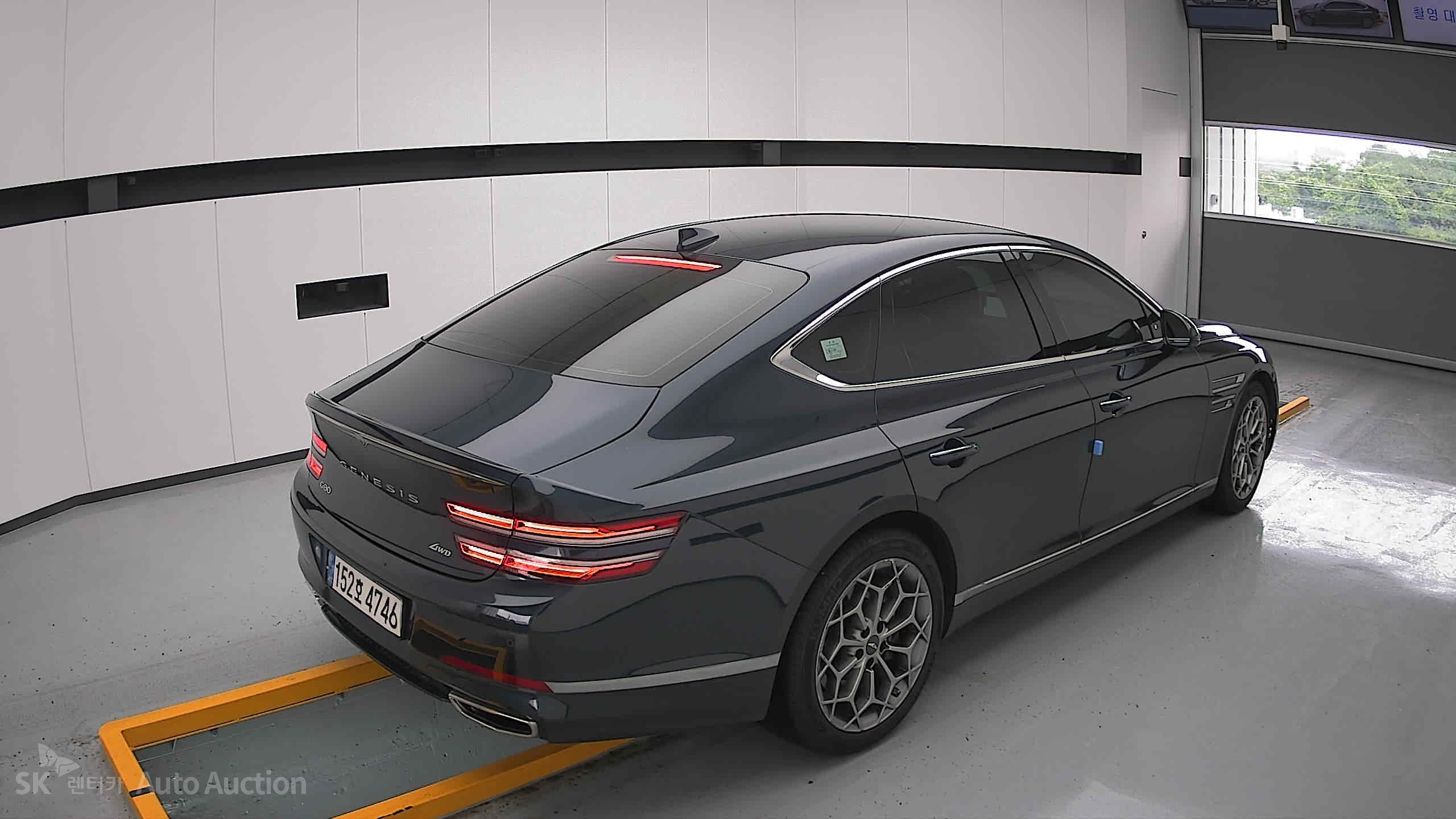 2022 - genesis g80