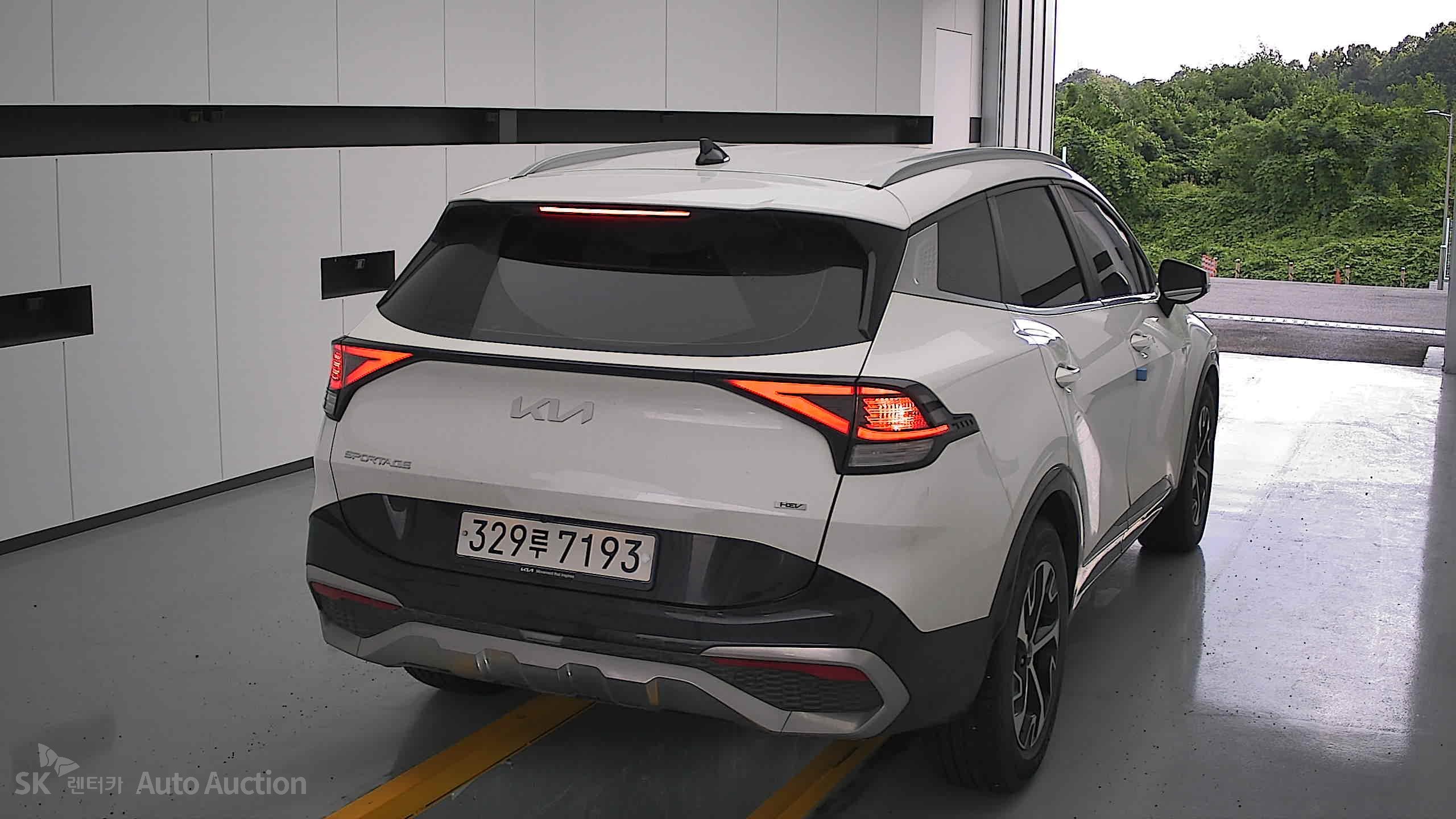 2023 - kia sportage