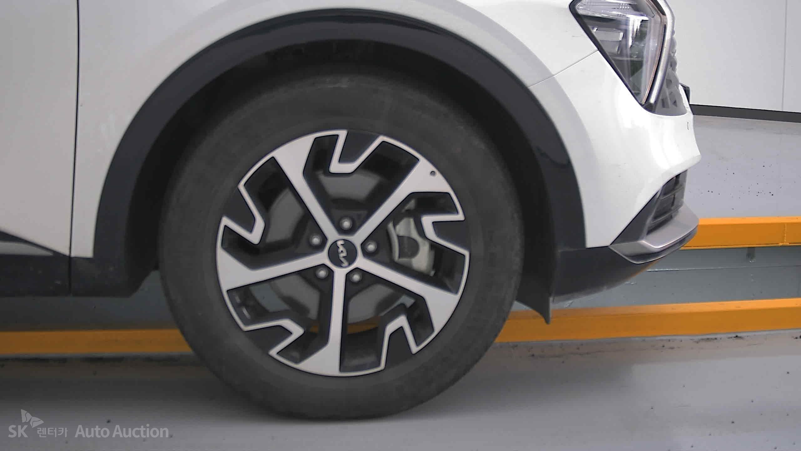 2023 - kia sportage
