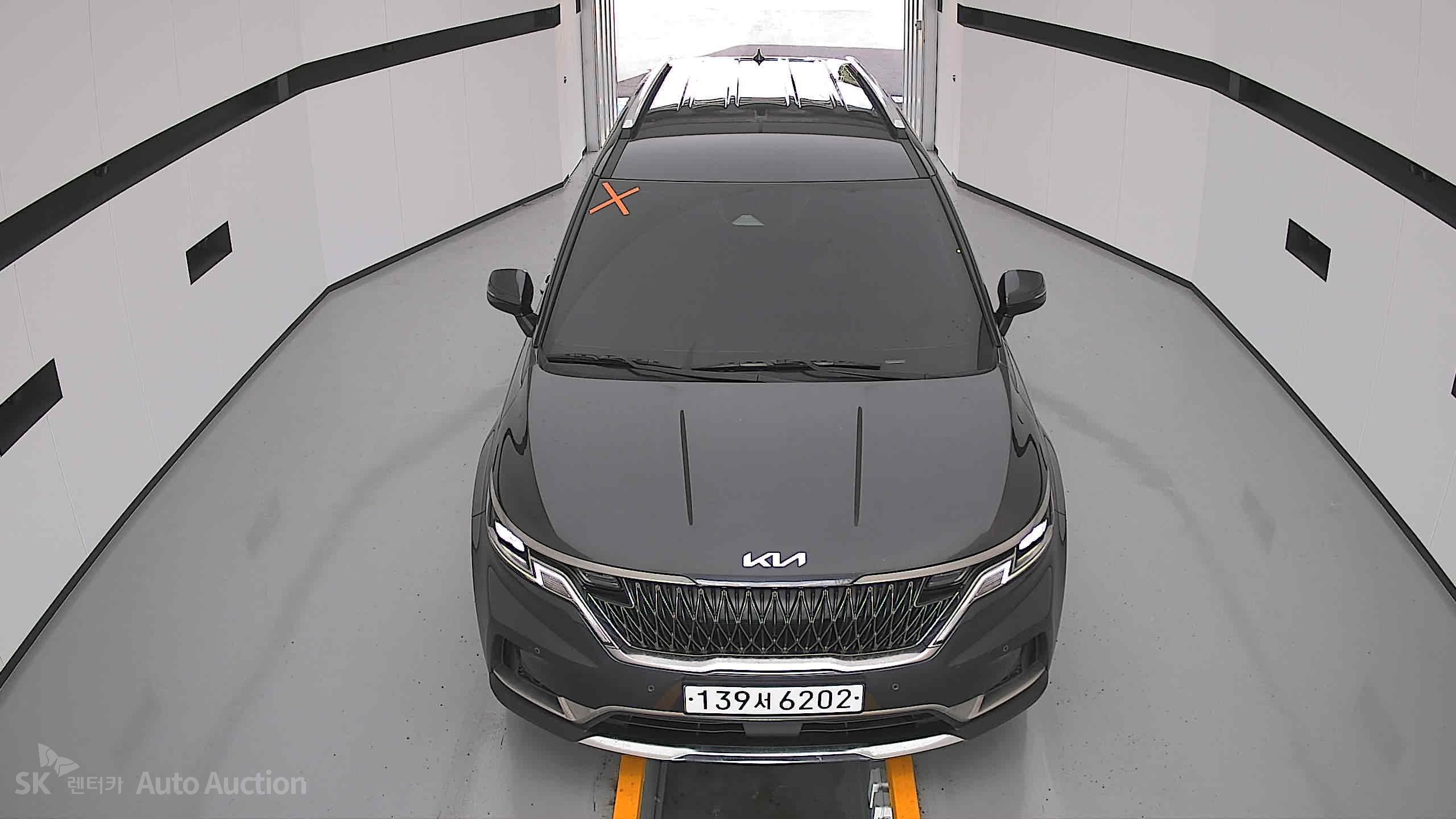 2023 - kia carnival