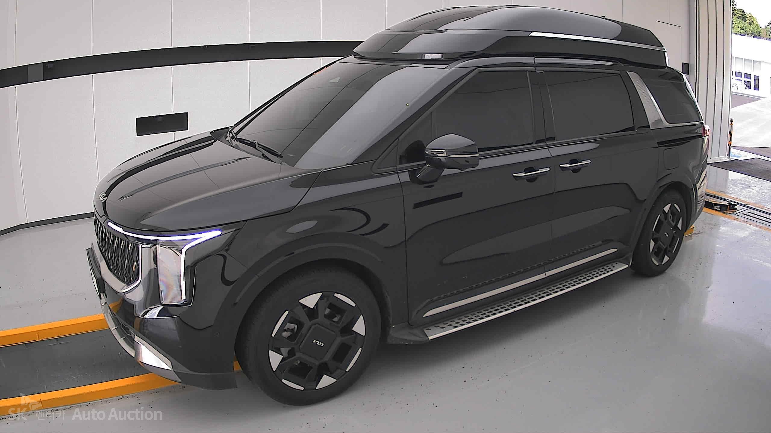 2025 - kia carnival