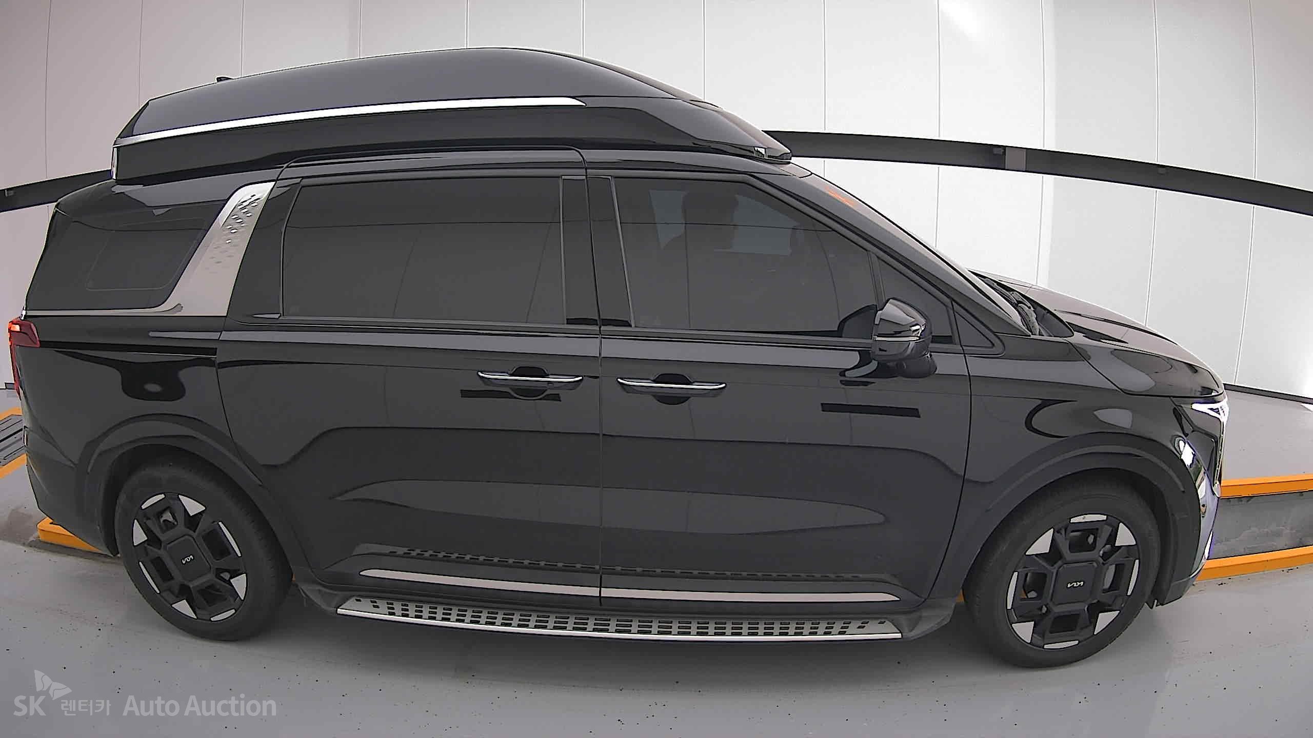 2025 - kia carnival