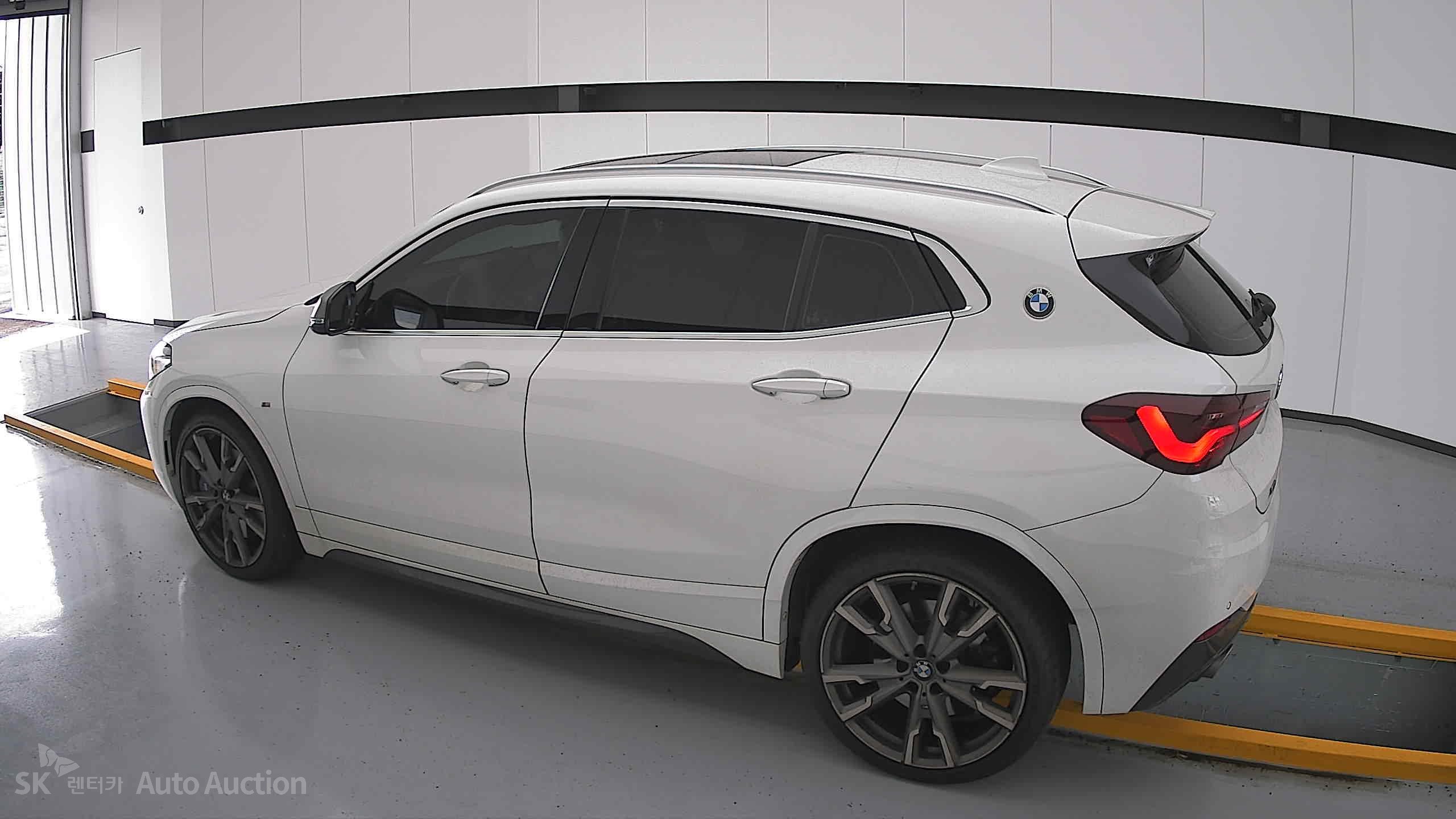 2022 - bmw x2