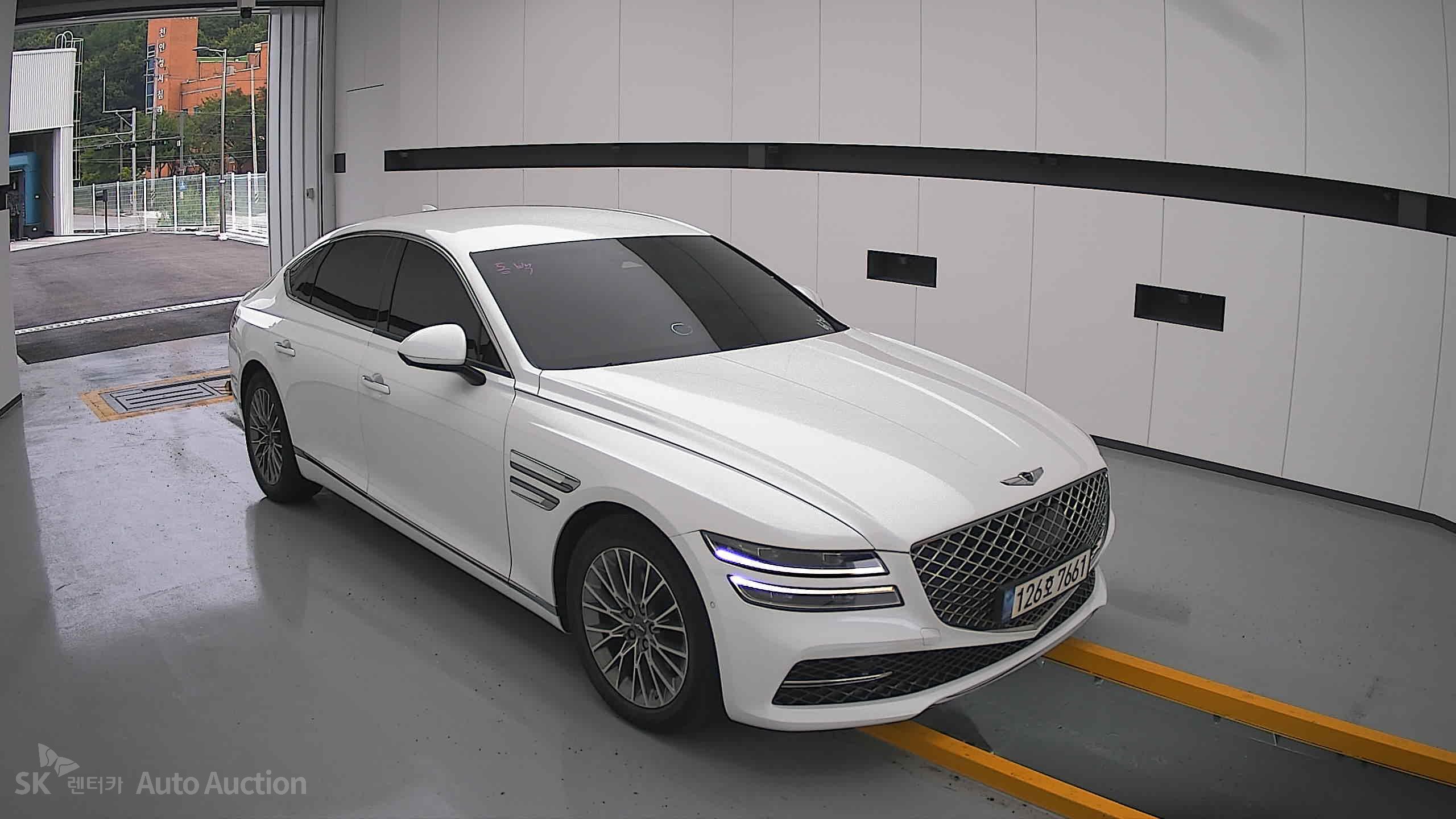 2021 - genesis g80
