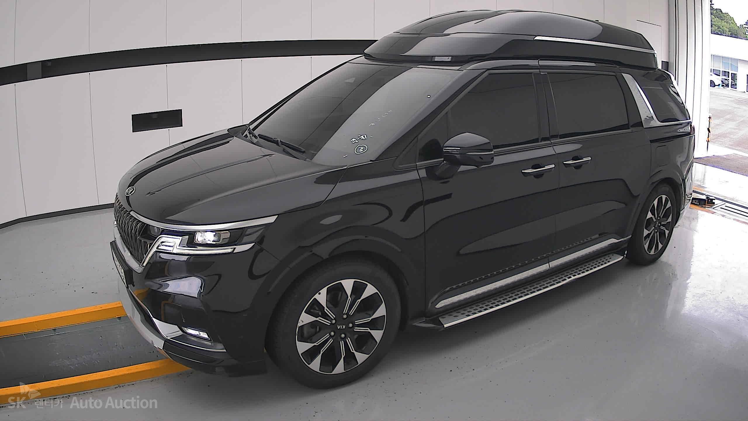 2021 - kia carnival