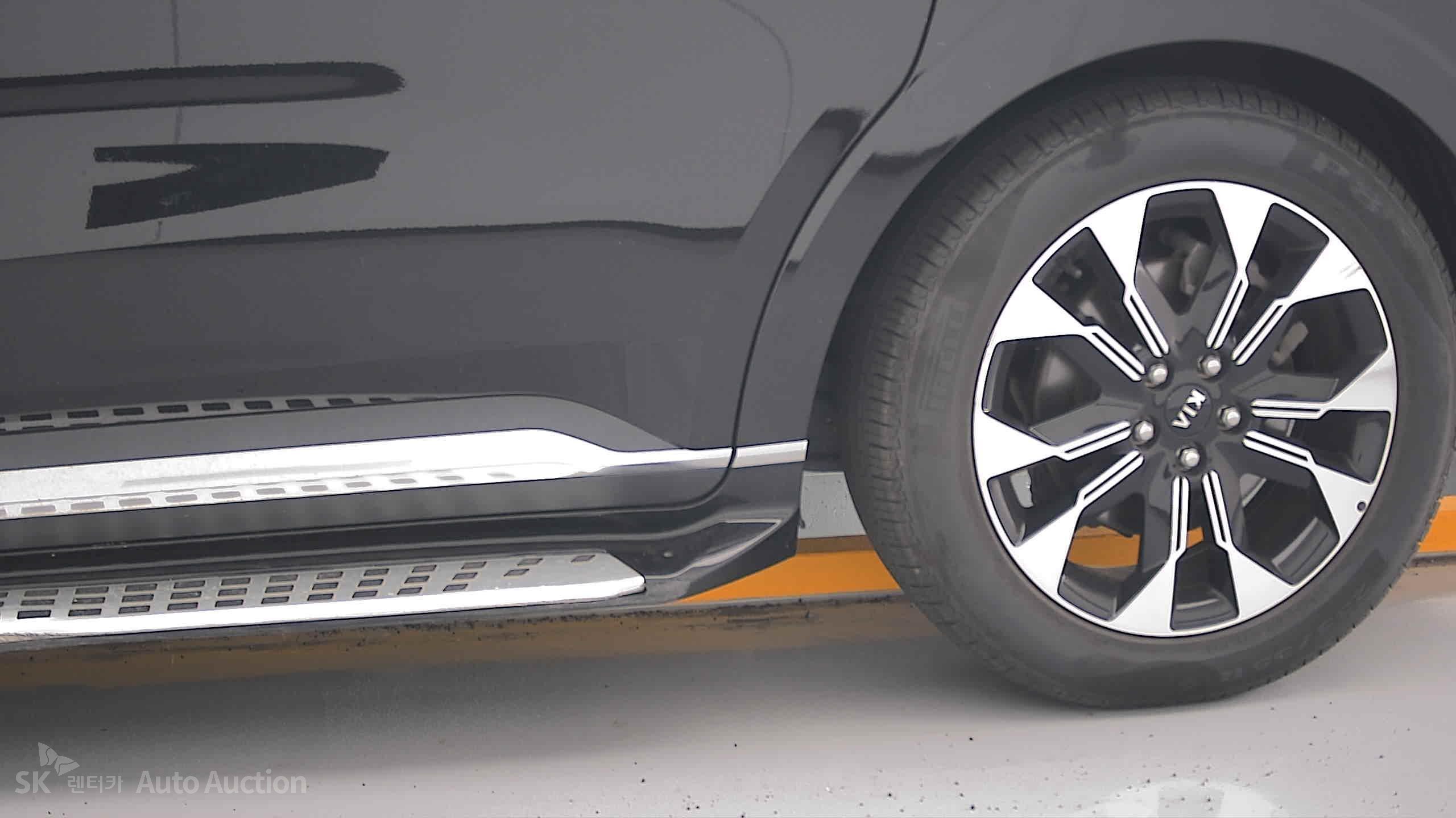 2021 - kia carnival