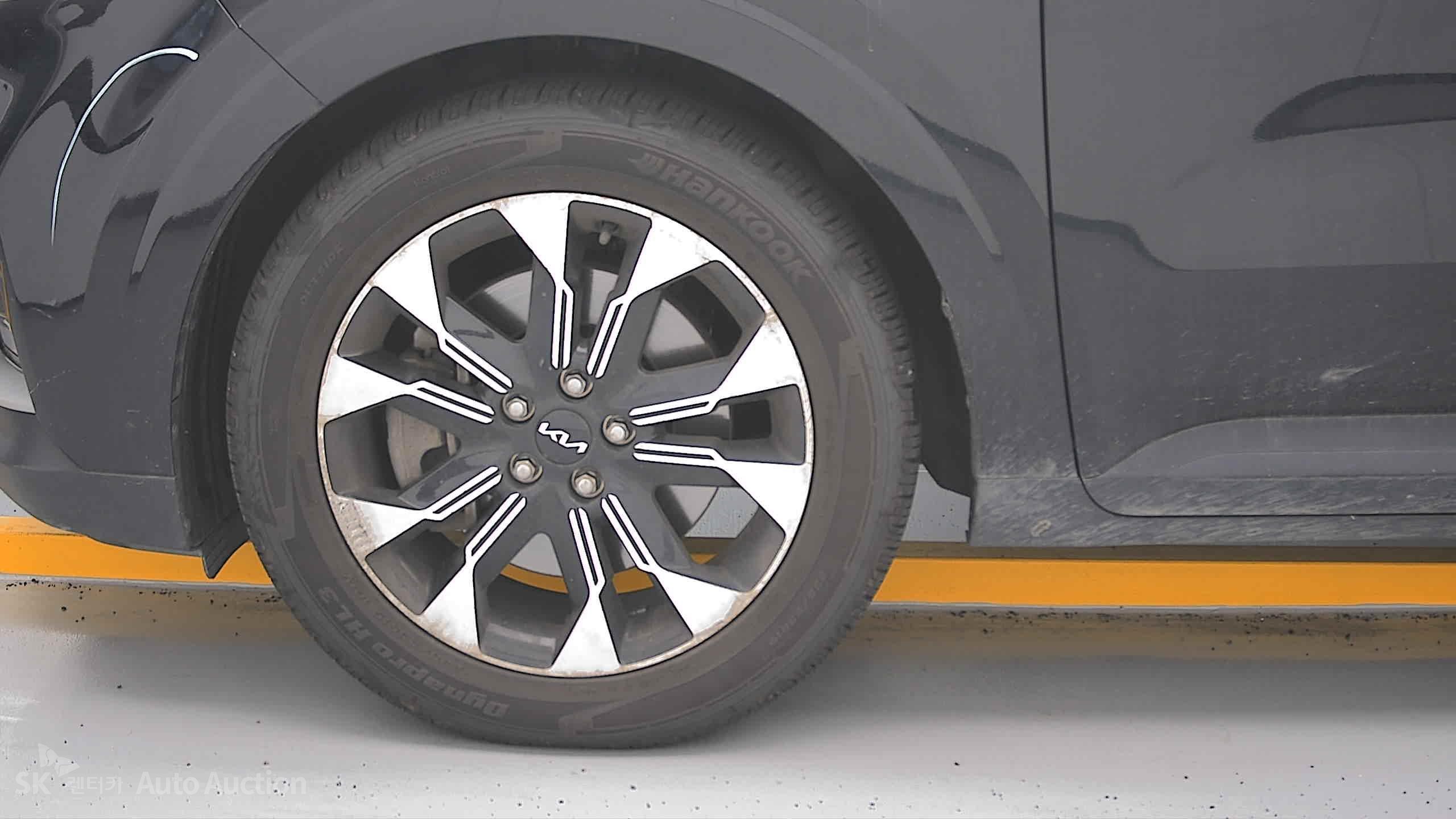 2022 - kia carnival