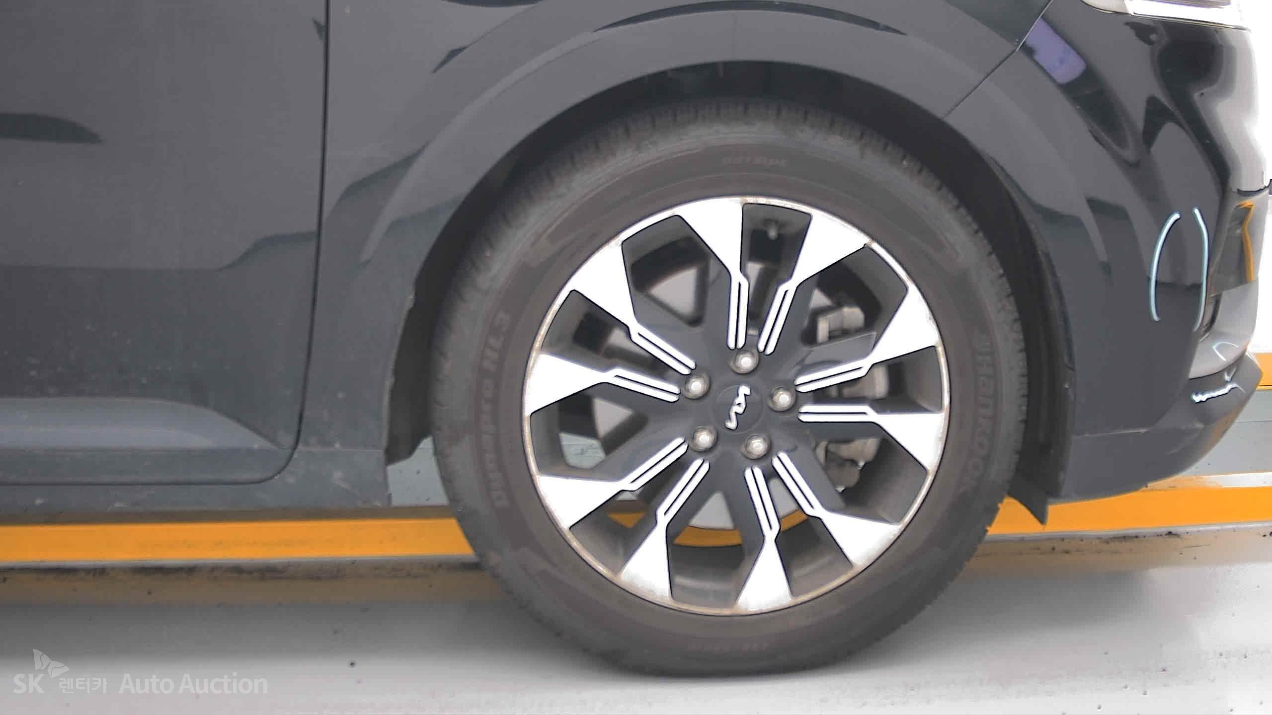 2022 - kia carnival