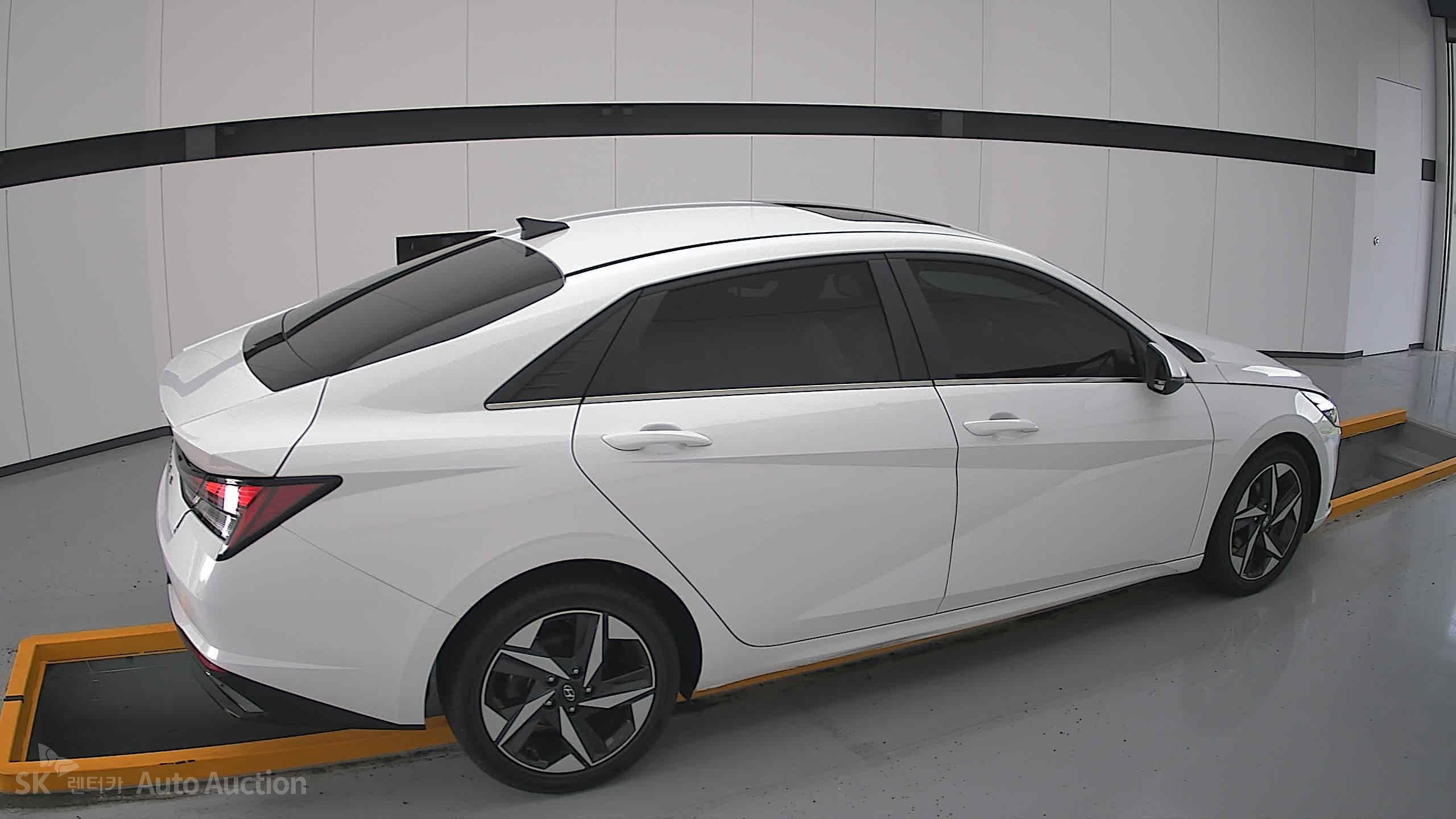 2023 - hyundai avante