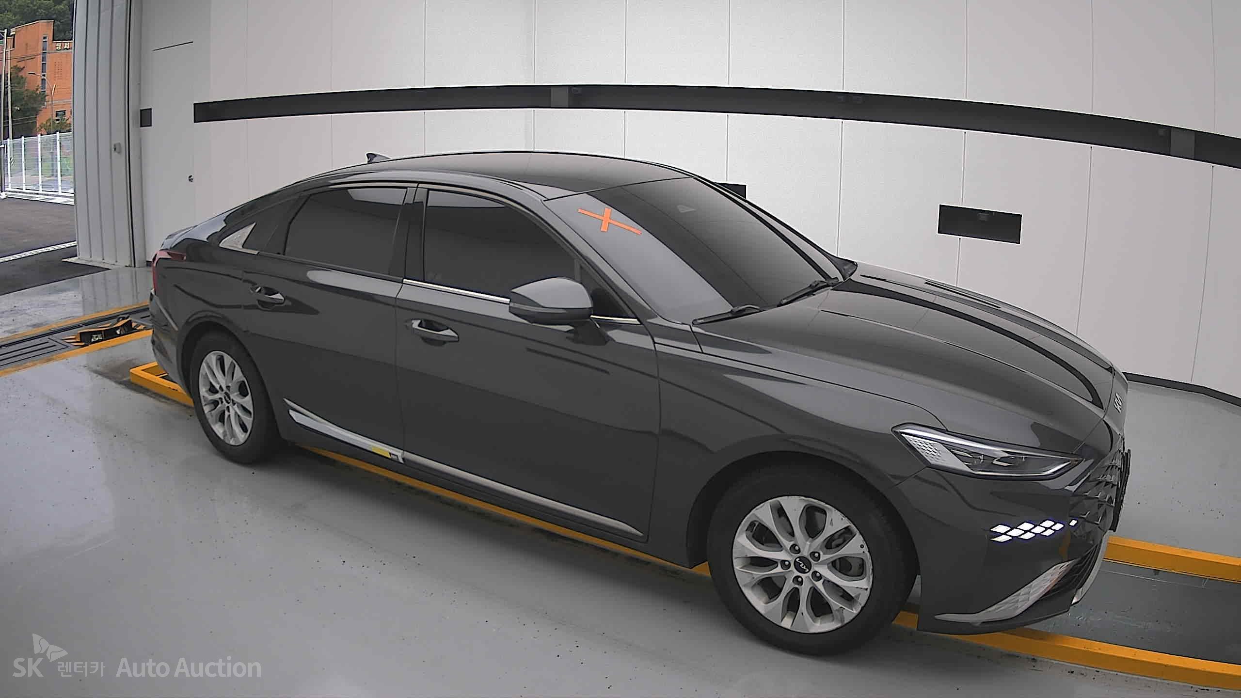 2023 - kia k8