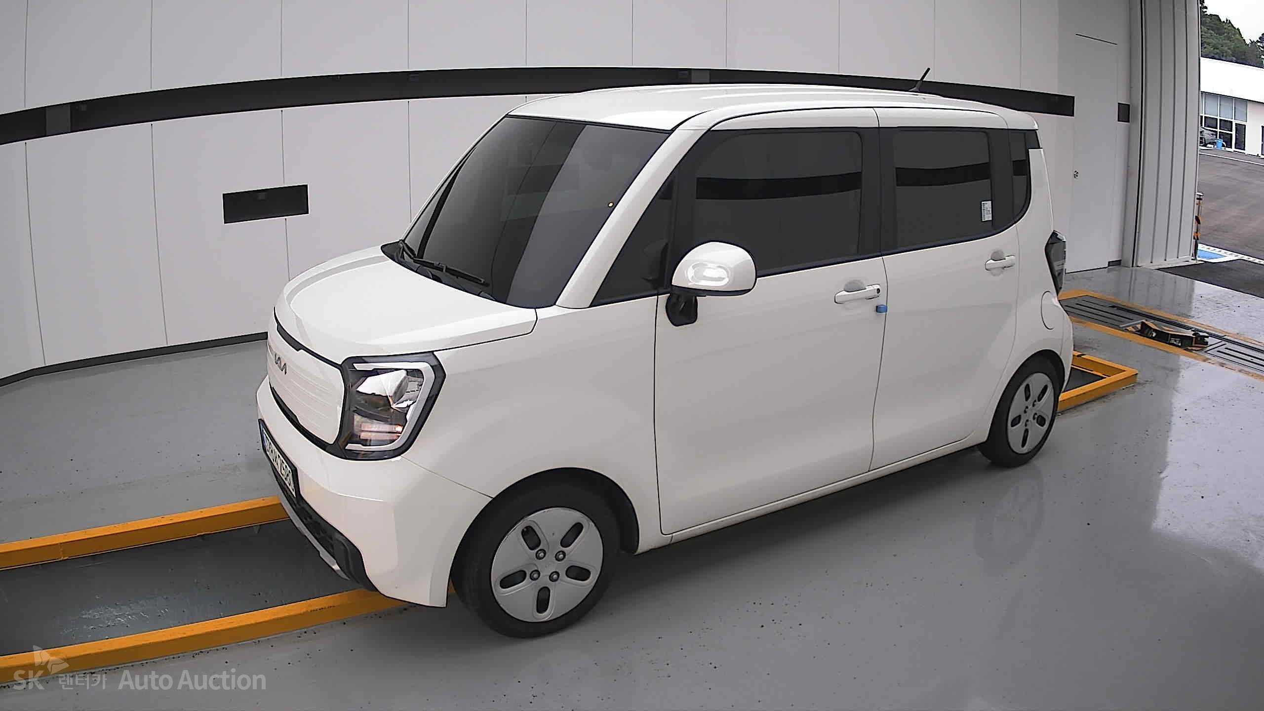 2023 - kia ray