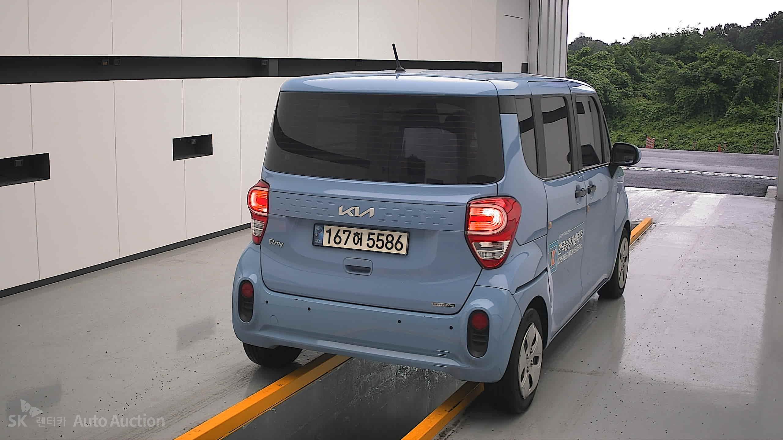 2022 - kia ray