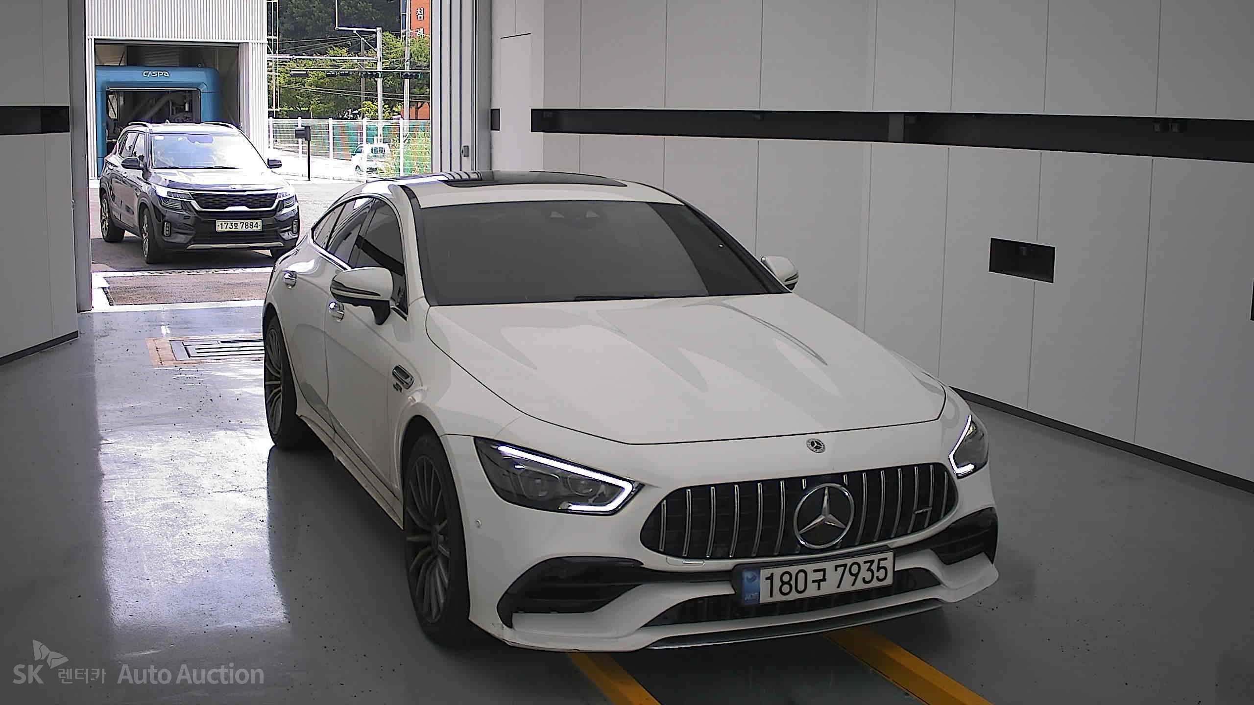 2021 - mercedes-benz amg gt 43