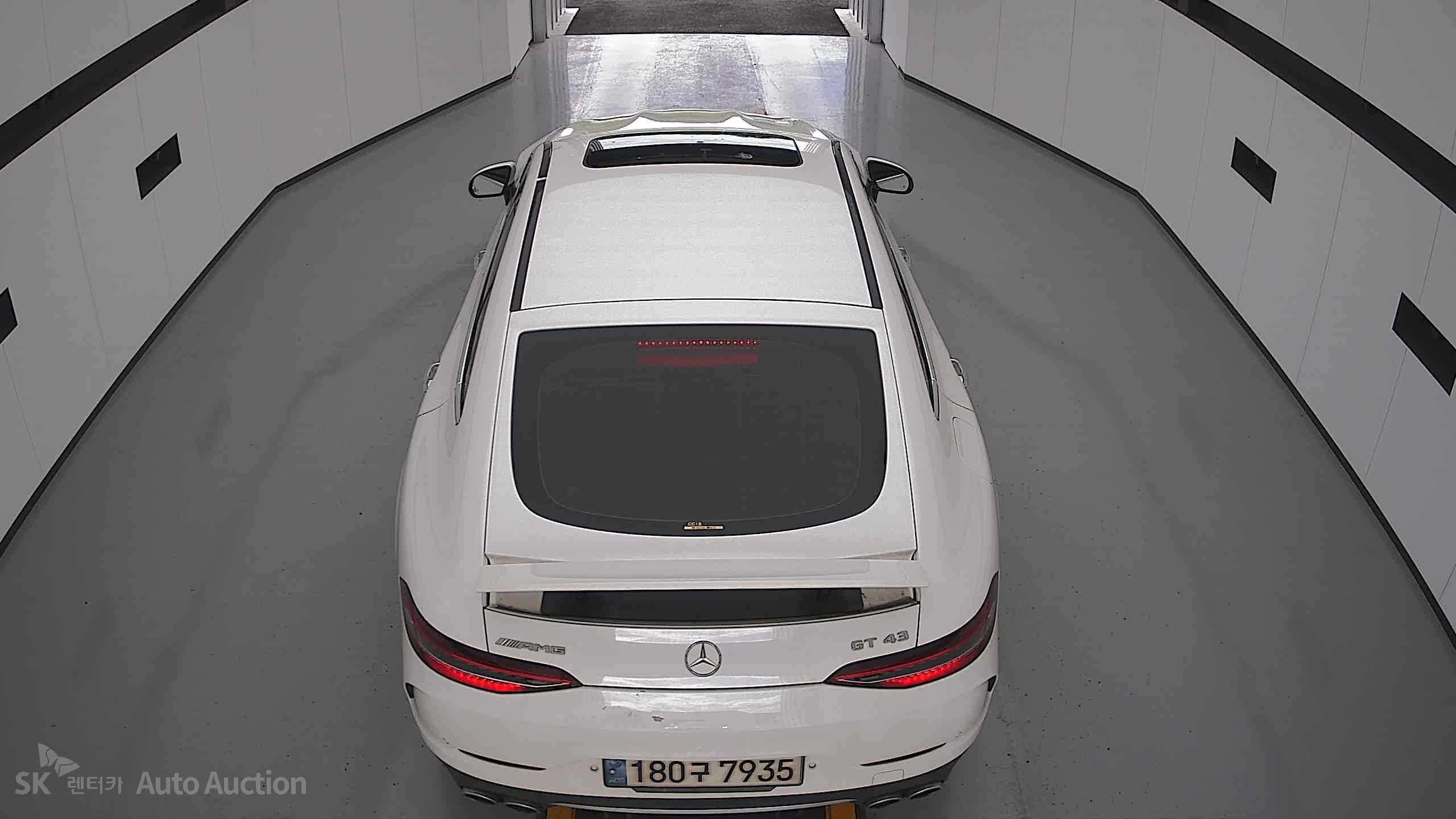 2021 - mercedes-benz amg gt 43