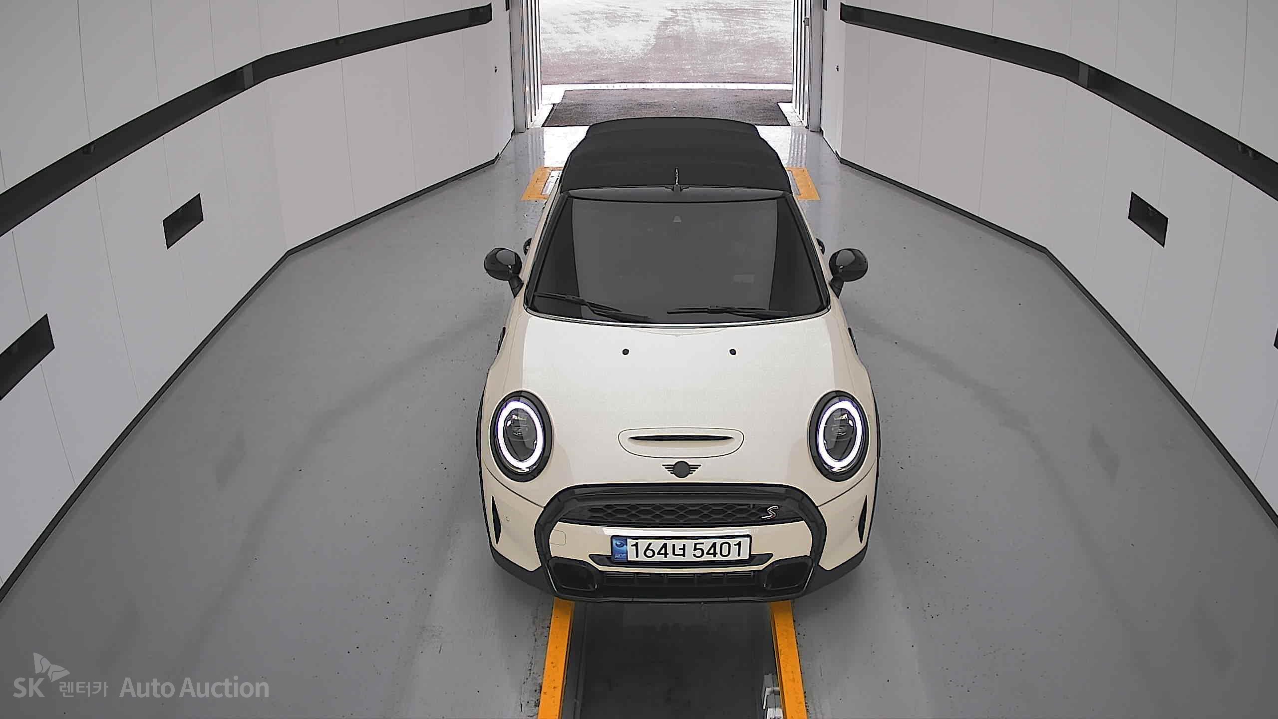 Mini Cooper 2022 — صورة 24