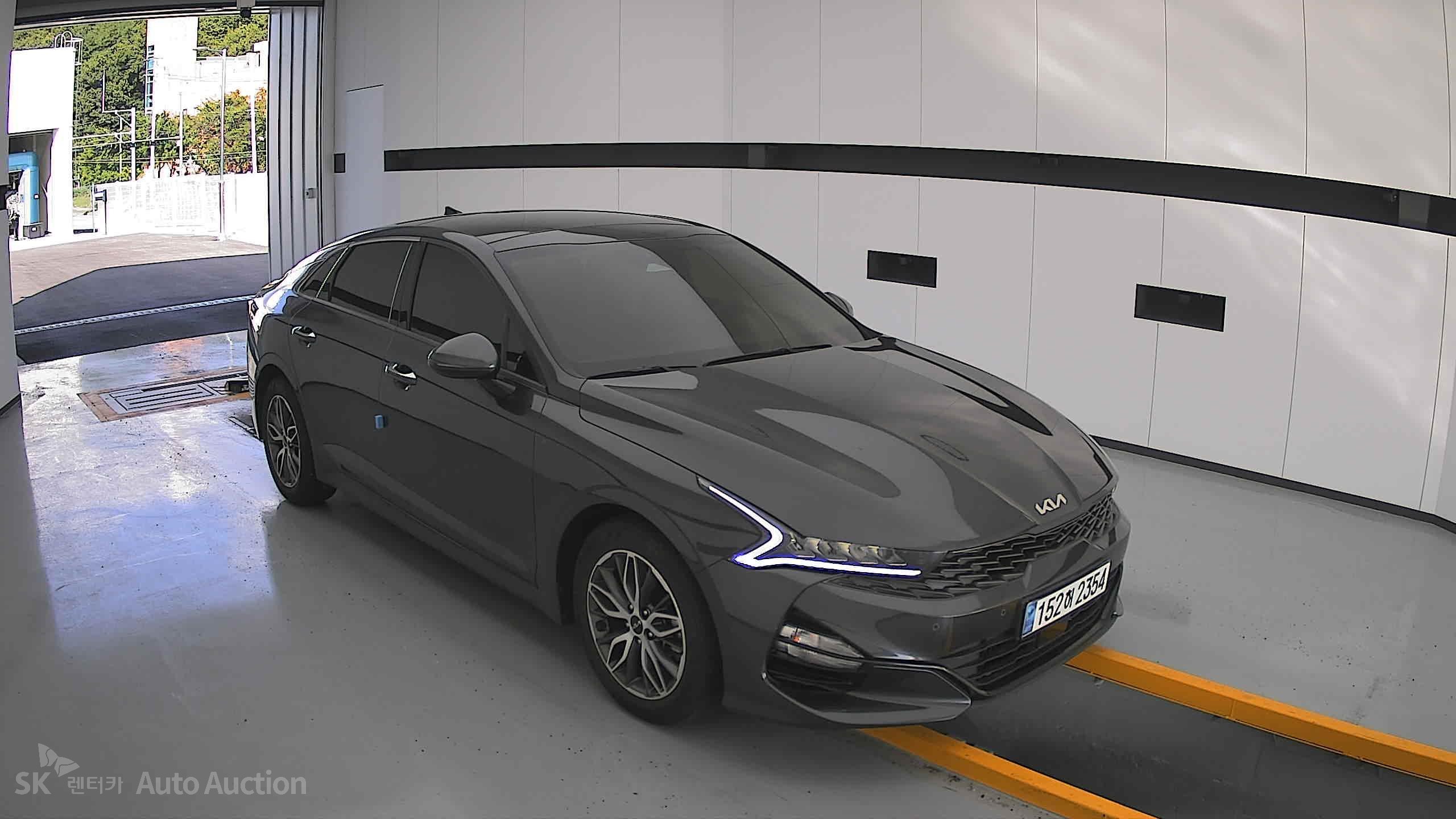 2023 - kia k5