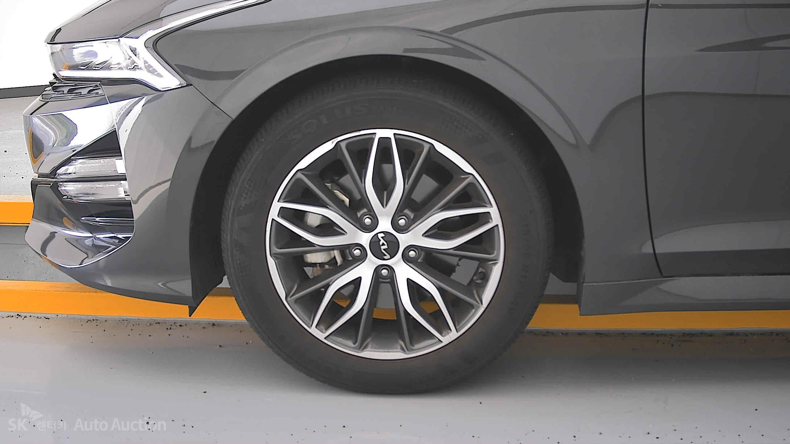 2023 - kia k5